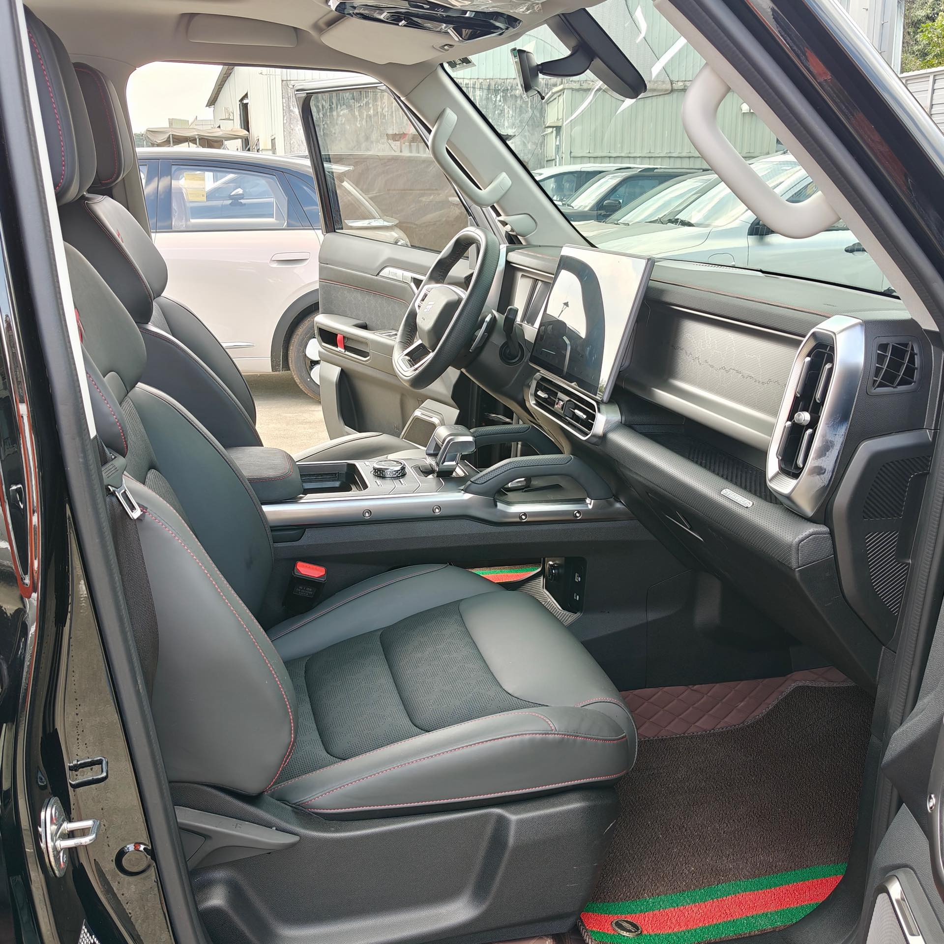 JETOUR 2023 Traveler 1.5T 2WD Discovery PRO