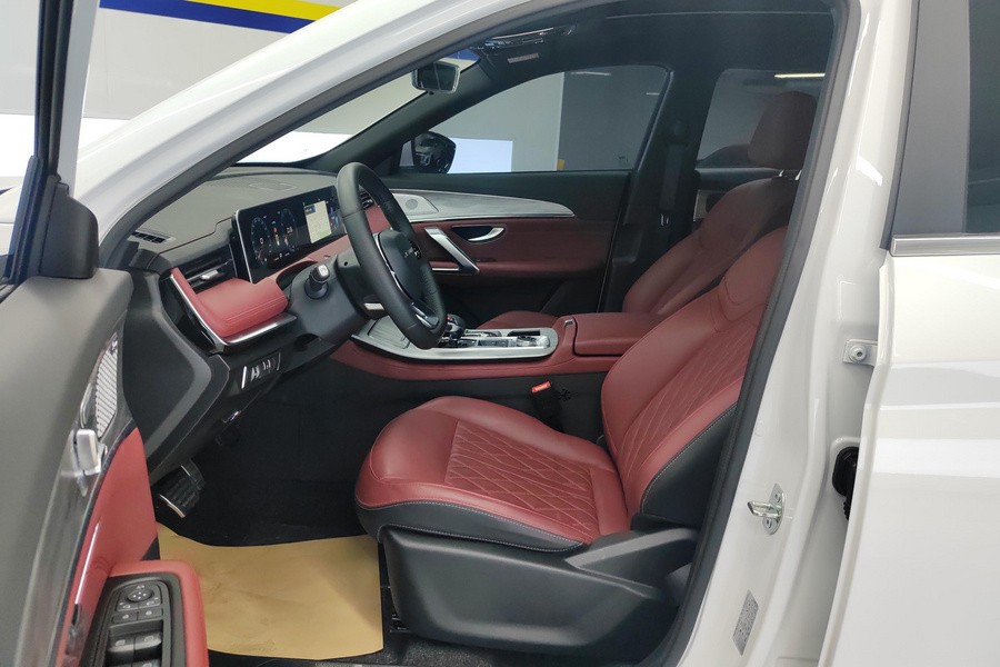 JETOUR 2024 X70 PLUS 1.6T Super Enjoyment Edition 5-Seater