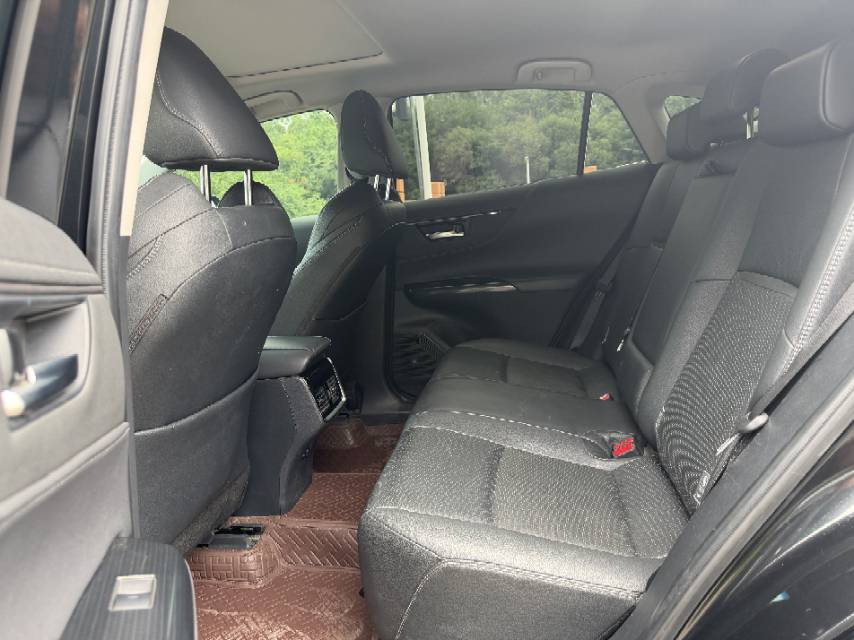Toyota 2023 Venza 2.0 CVT 2WD Premium
