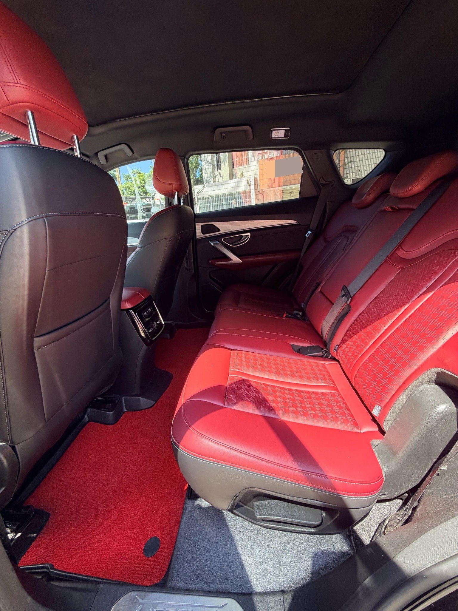 JETOUR 2024 X70 PLUS 1.5T Champion Edition PRO 5-Seater