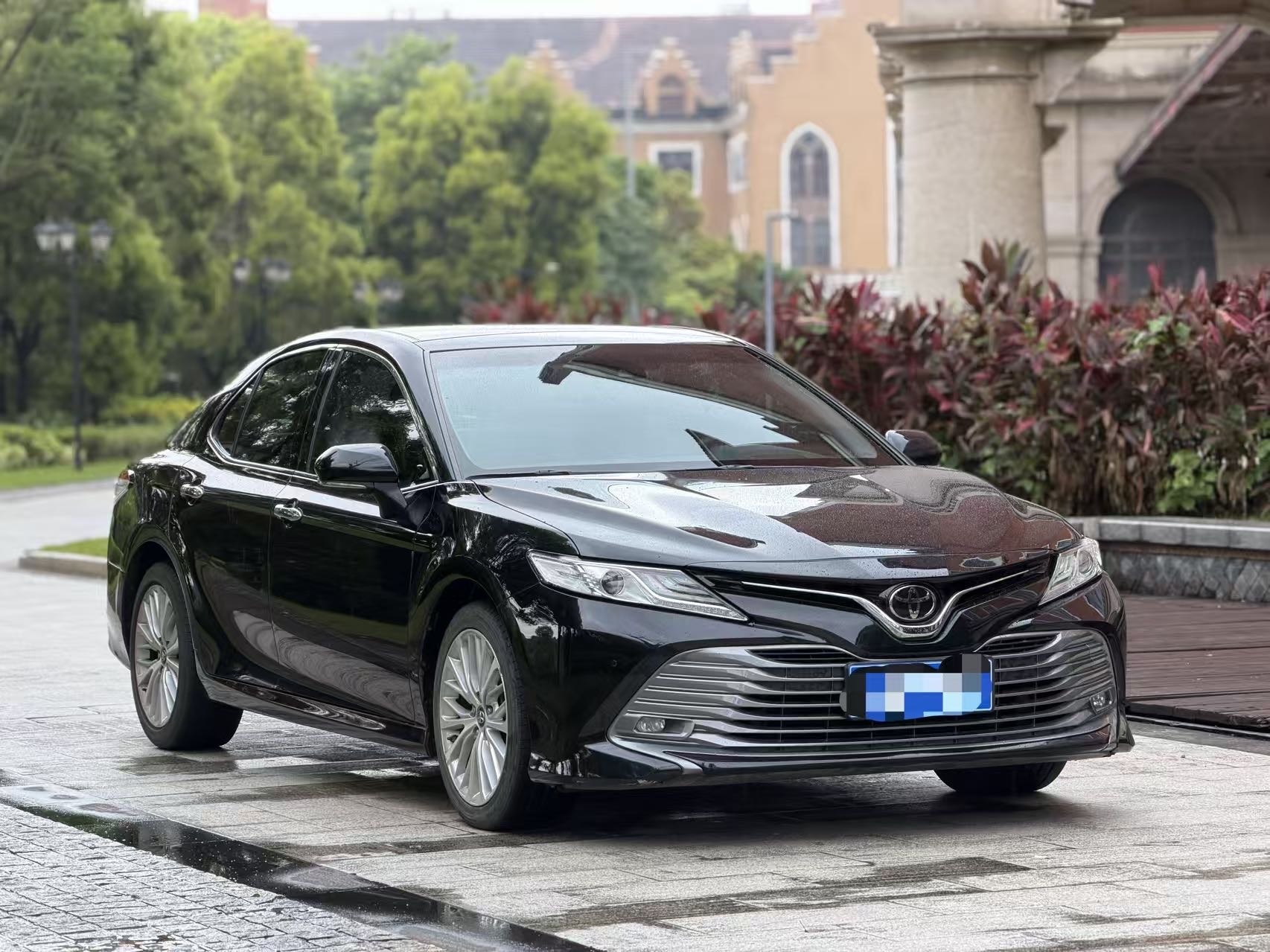 Toyota 2018 Camry 2.5G Luxury