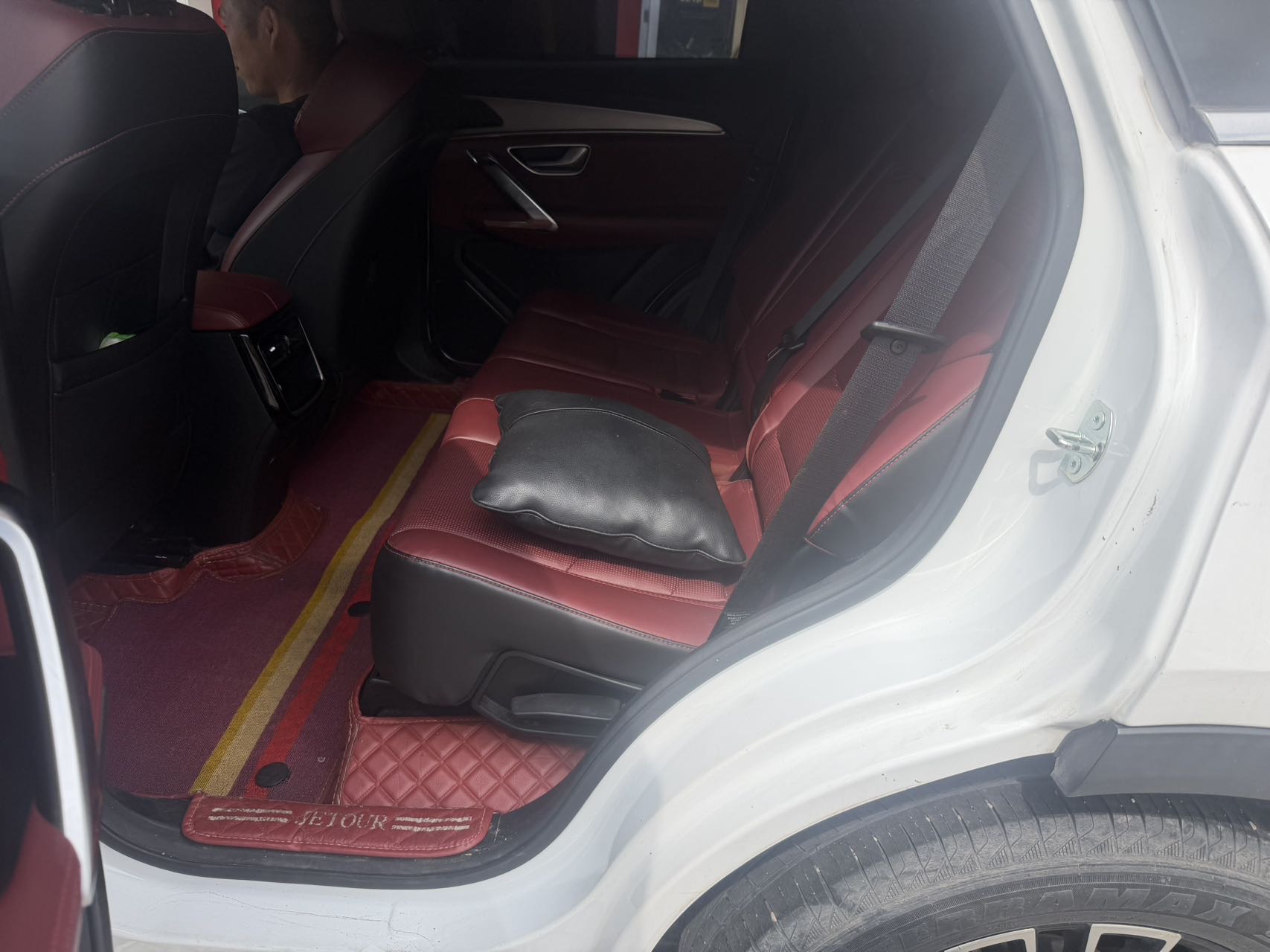 JETOUR 2021 X70 PLUS 1.5T Shan PRO 5-Seater (Facelift)