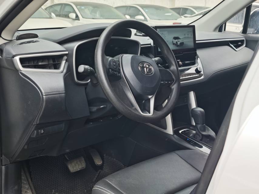 Toyota 2025 Frontlander 2.0 CVT Elite Plus