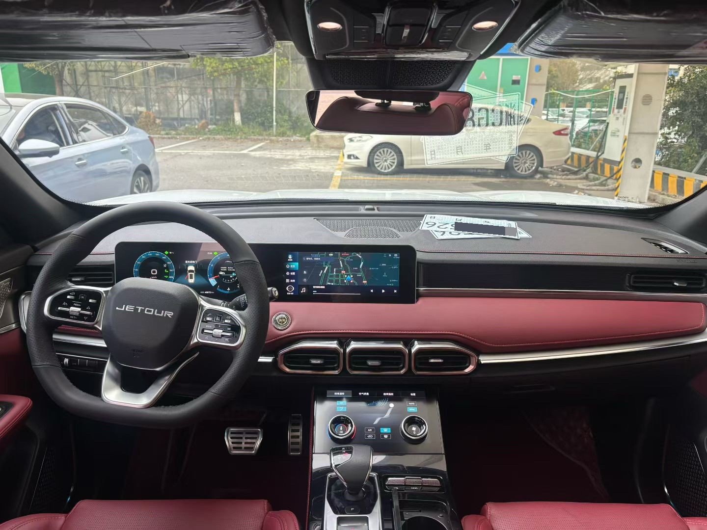 JETOUR 2021 X70 PLUS 1.6T Di 7-Seater