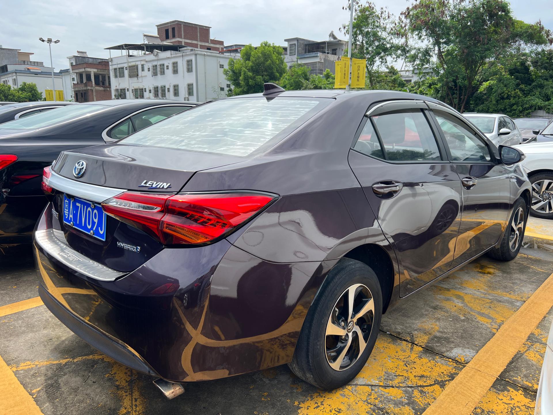 Toyota 2017 Levin Twin Engine 1.8H CVT GS Elite Sunroof Edition (Facelift)