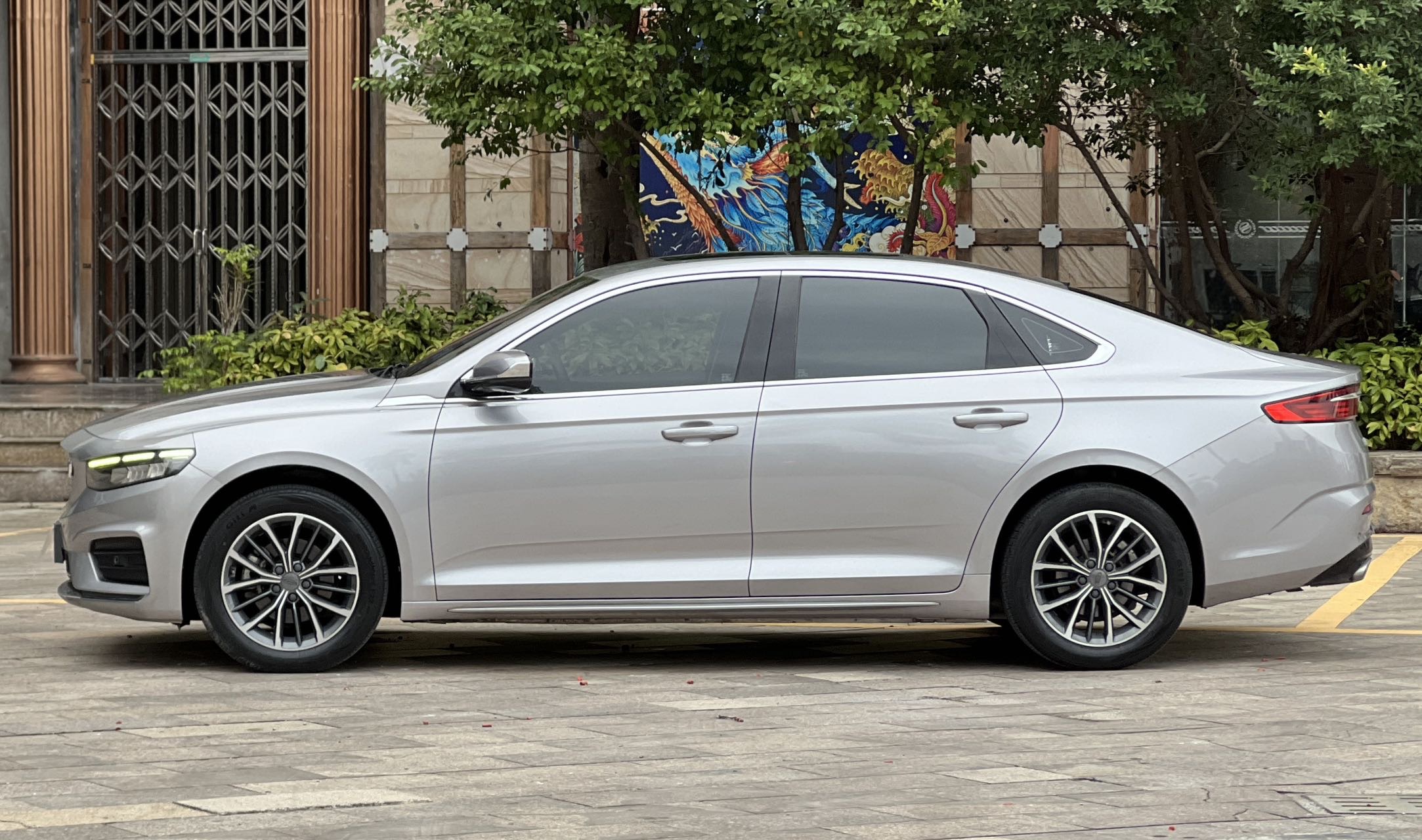Geely 2021 Xingrui 2.0T Luxury Plus