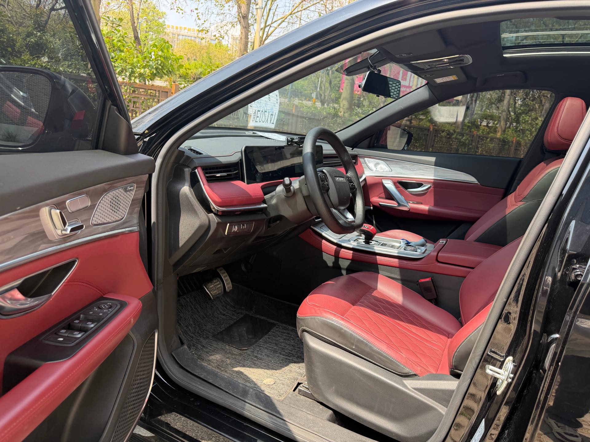 JETOUR 2023 X70 PLUS 1.5T Yongzhe PLUS 5-Seater