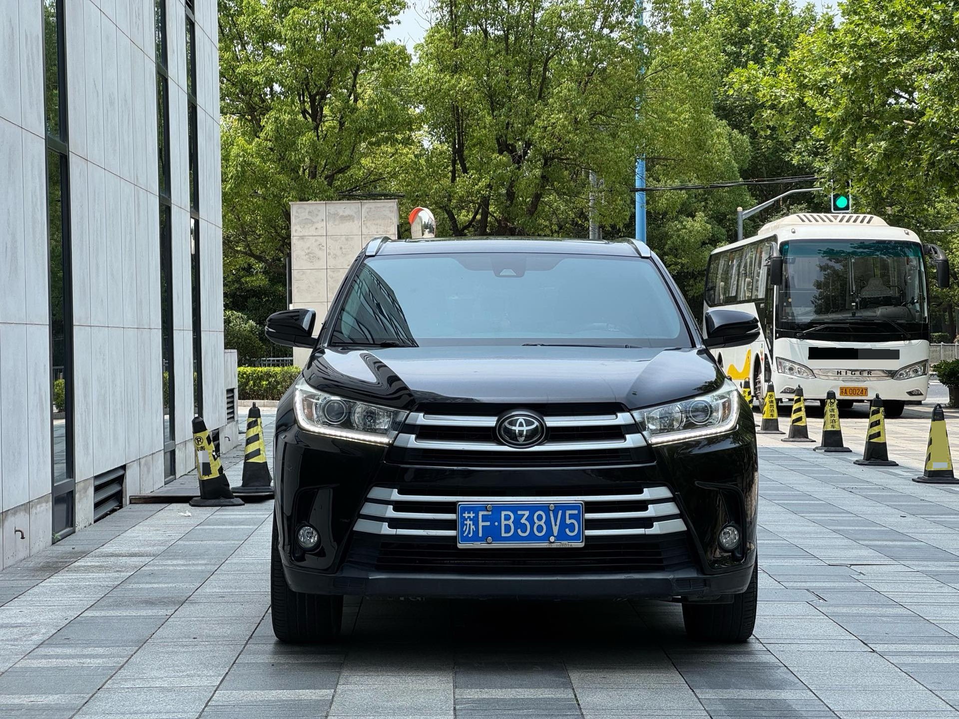 Toyota 2018 Highlander 2.0T 2WD Luxury 7-Seater
