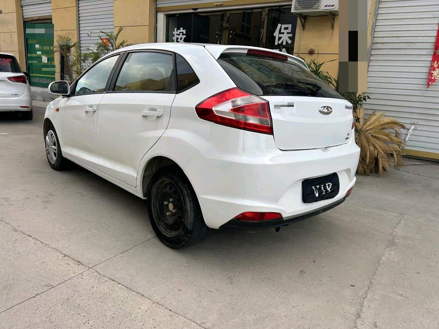Chery 2015 Fengyun 2 Hatchback 1.5 Xinrui Edition