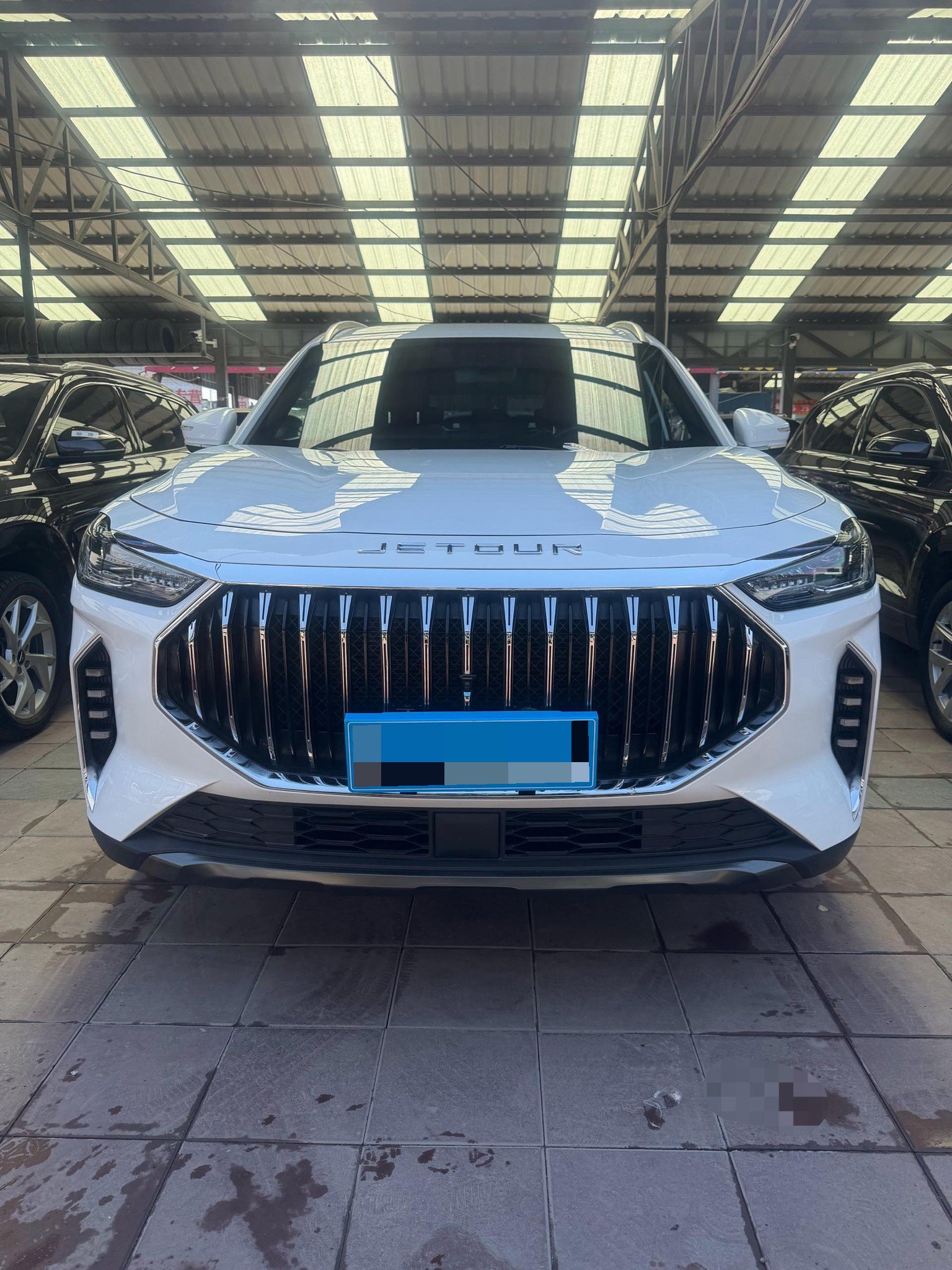 JETOUR 2023 X70 PLUS 1.5T Yongzhe PLUS 7-Seater