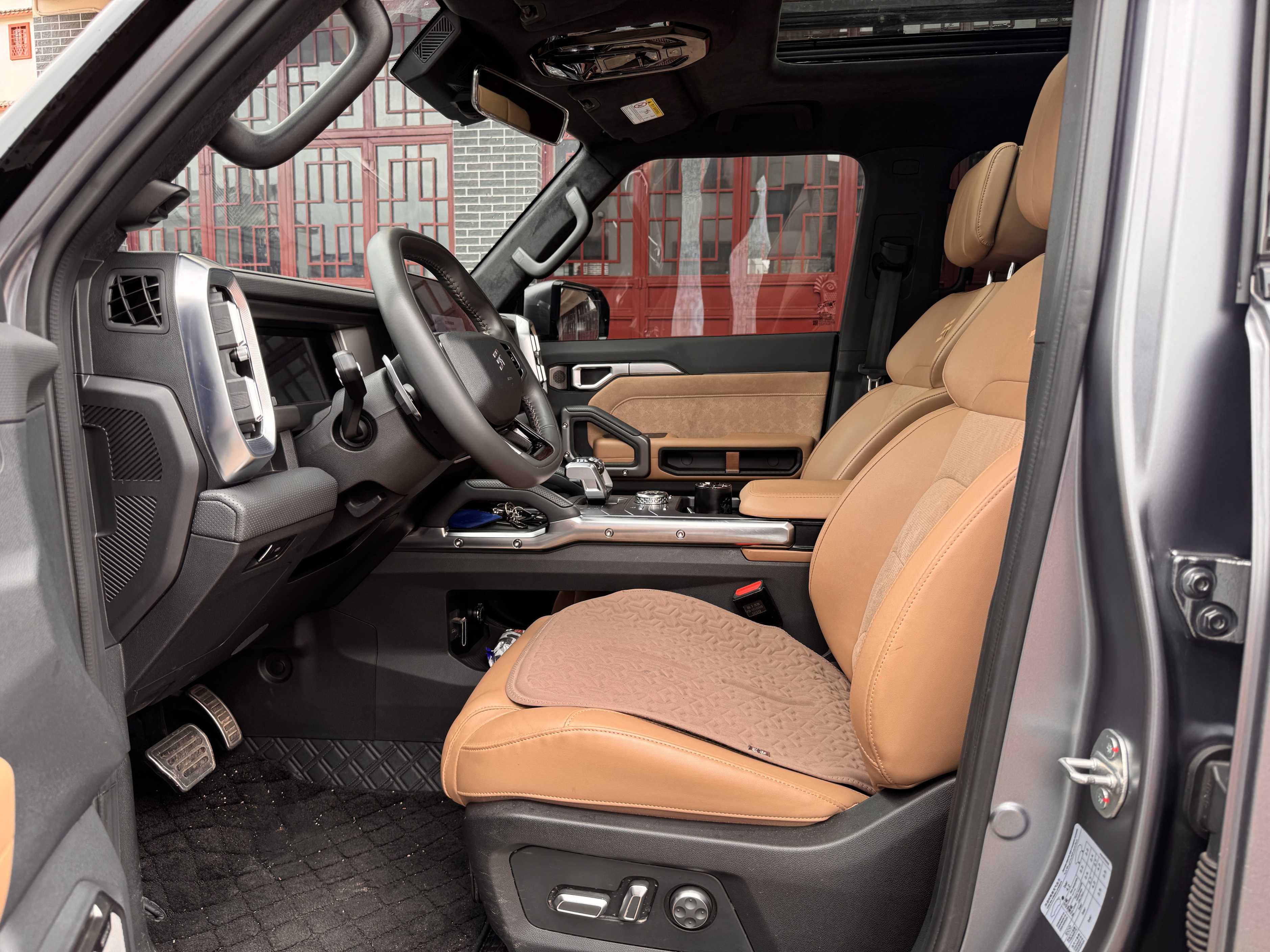 JETOUR 2023 Traveler 2.0T 4WD Conquest PRO