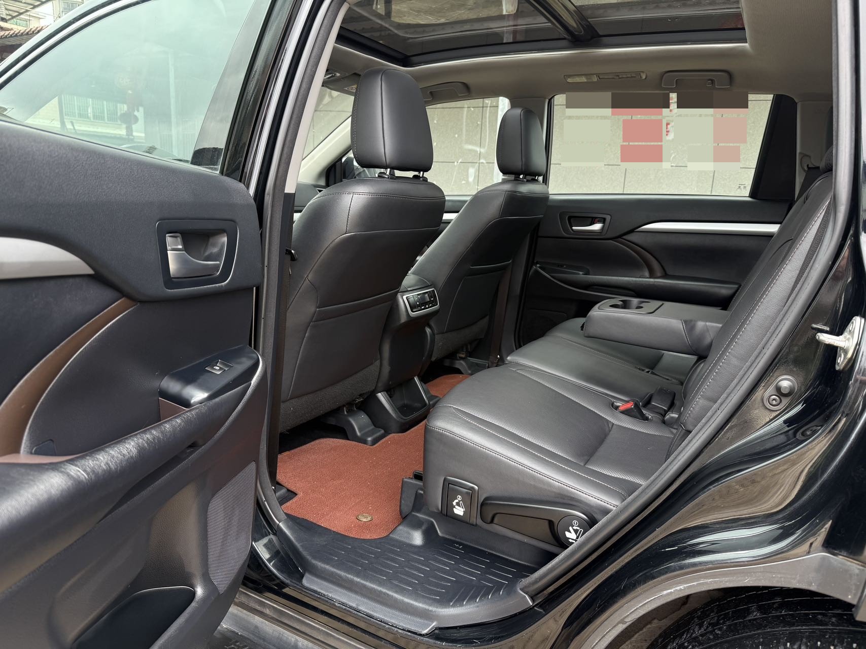 Toyota 2015 Highlander 2.0T 4WD Luxury 7-Seater
