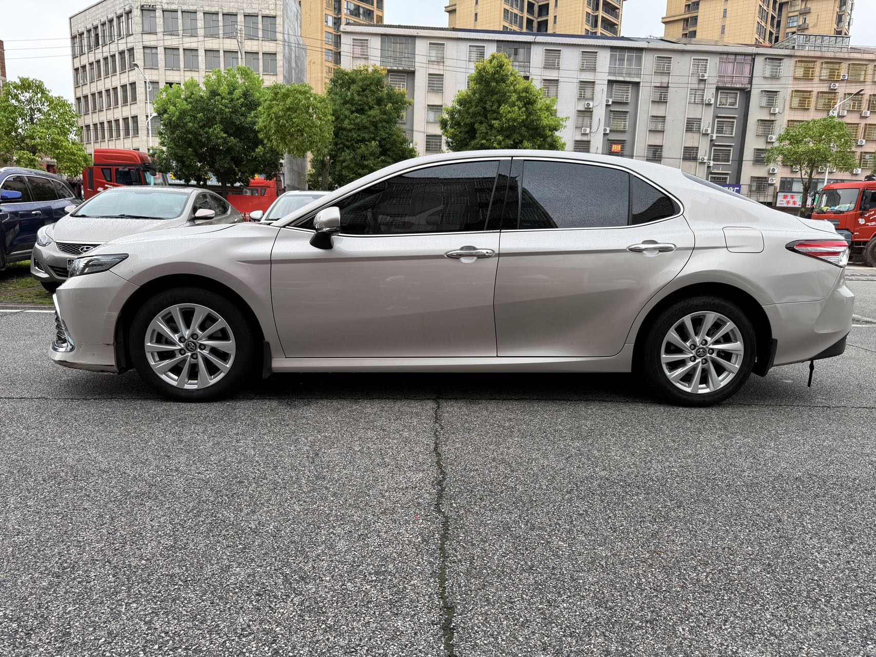 Toyota 2023 Camry 2.0G CVT Luxury Edition