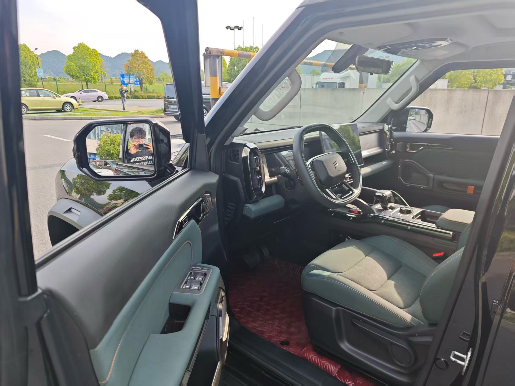 JETOUR 2023 Traveler 1.5T 2WD Discovery PRO