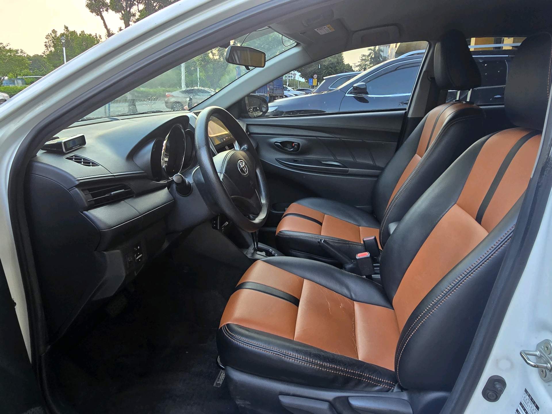 Toyota Yaris 2019 YARiS L Zhixuan 1.5E CVT Meidong Edition