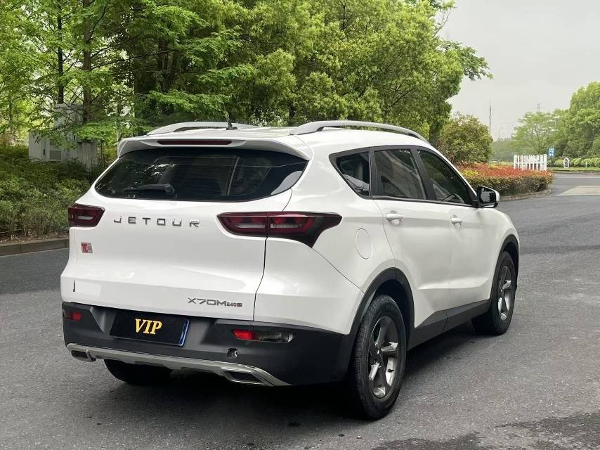 JETOUR 2021 X70M 1.5T Deluxe Partner 5-Seater