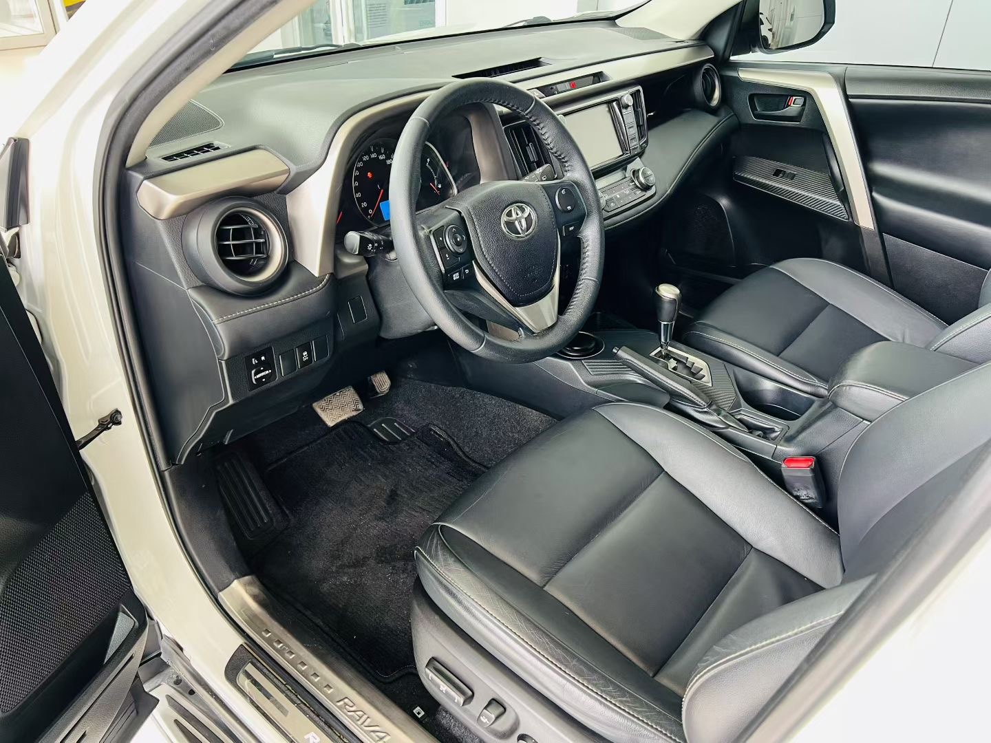 Toyota 2016 RAV4 2.5 4WD Elite