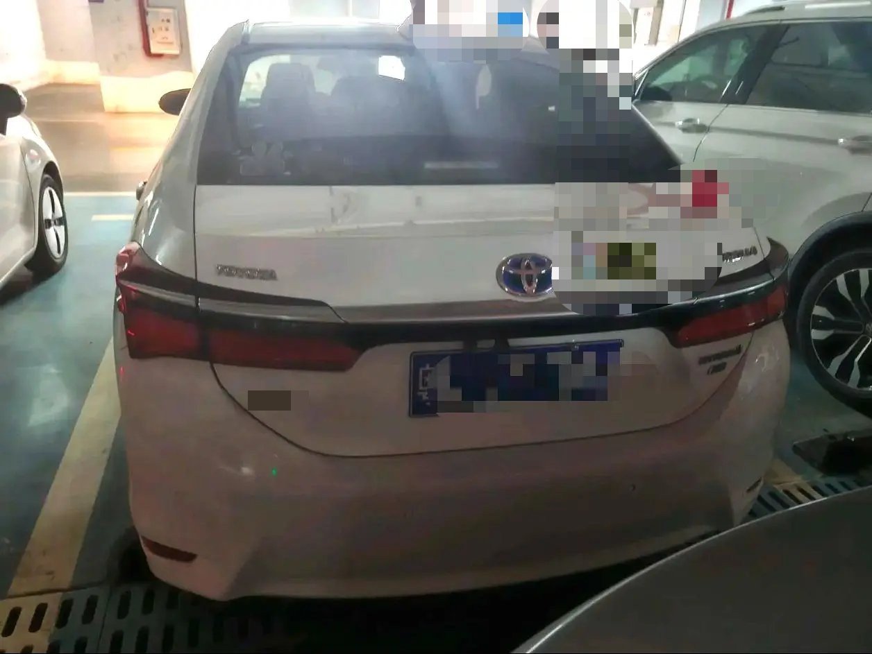 Toyota 2018 Corolla Hybrid 1.8 CVT Zhishang Edition