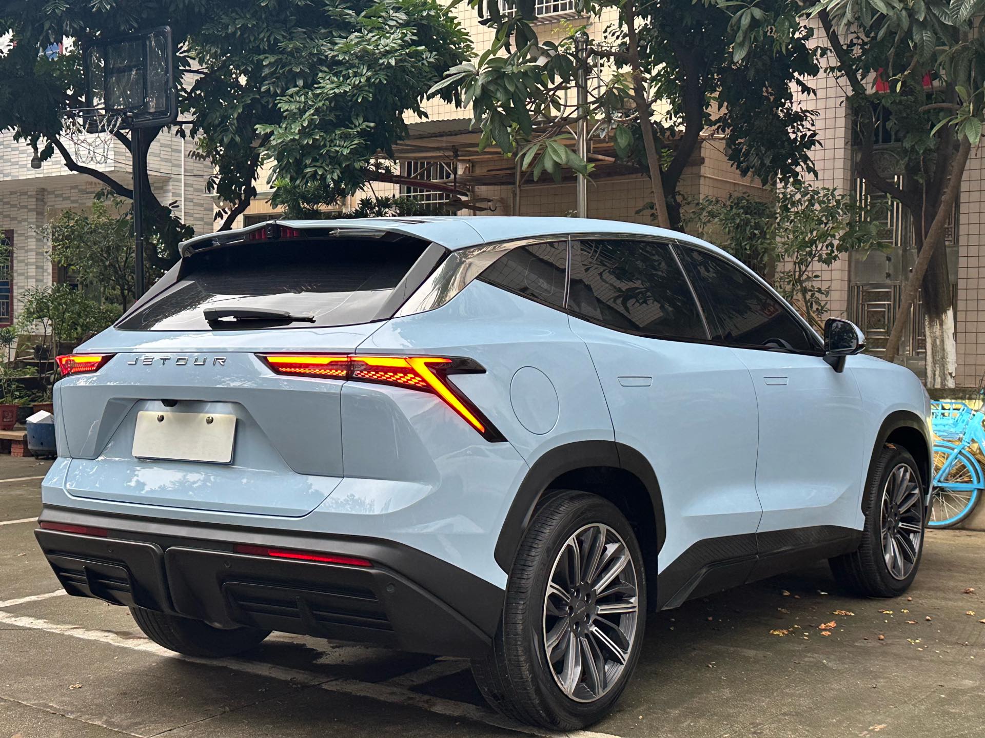 JETOUR 2022 Dasheng 1.6T King MAX