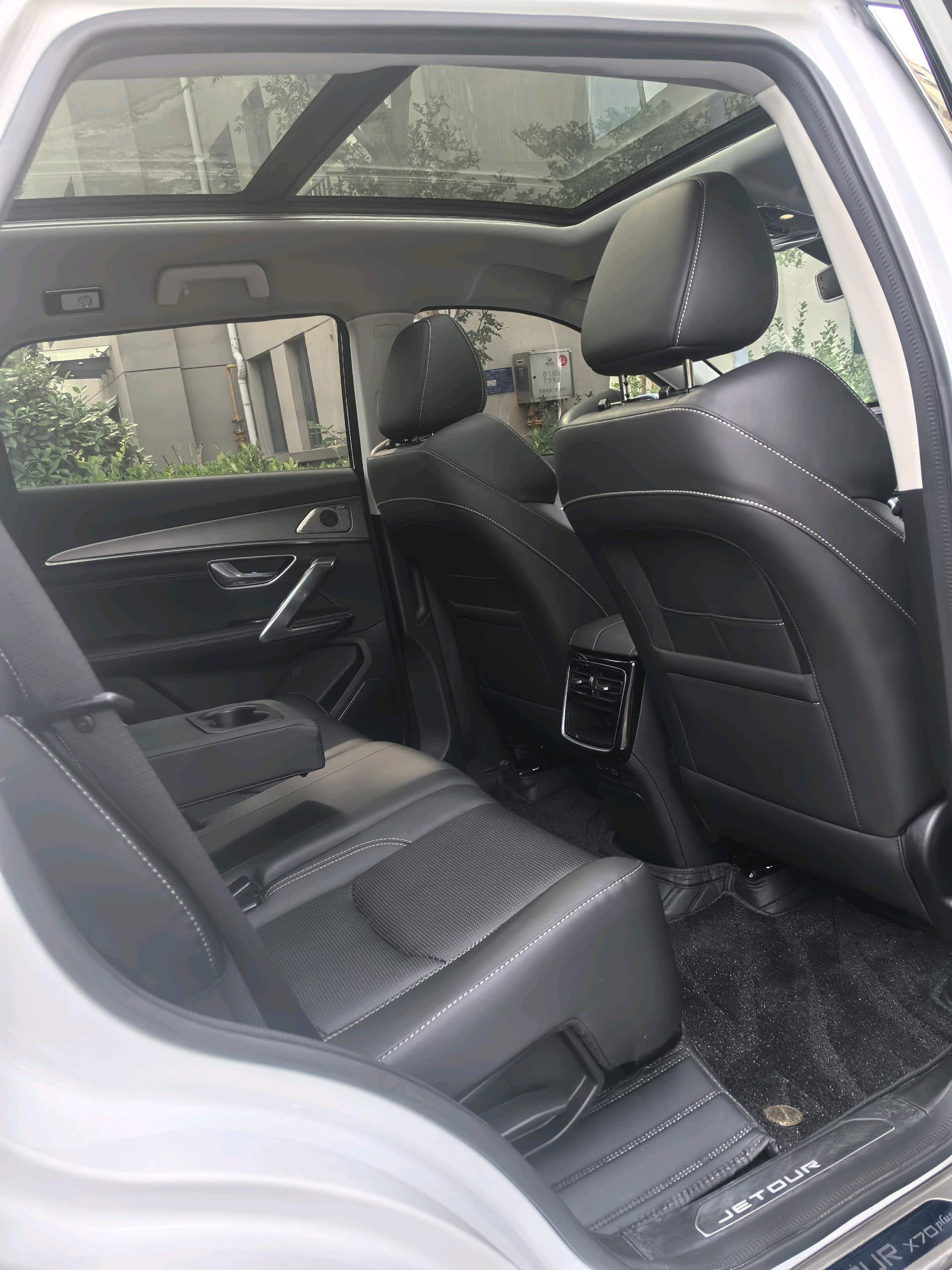 JETOUR 2021 X70 PLUS 1.6T Di PRO 5-Seater