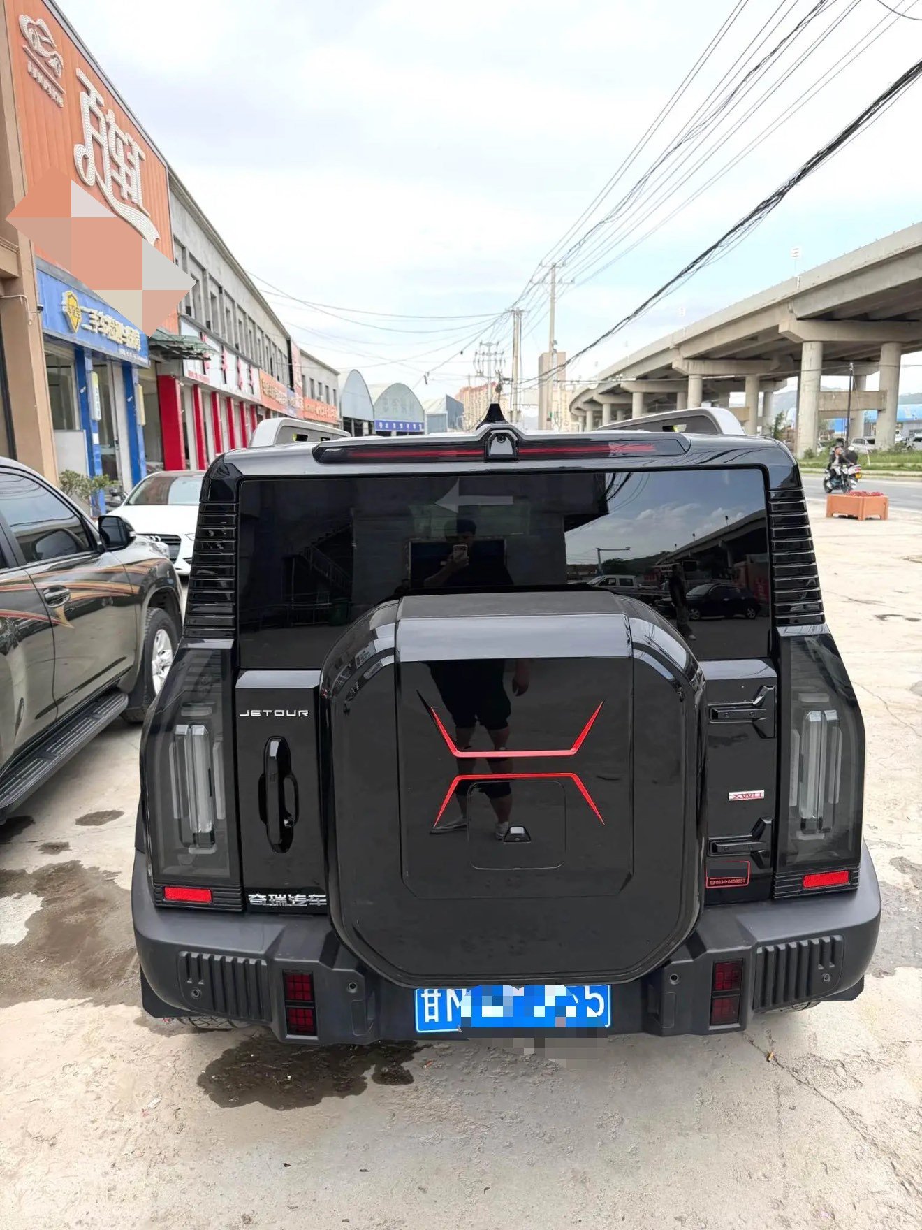 捷途 2023款 旅行者 2.0T 四驱穿越PRO+