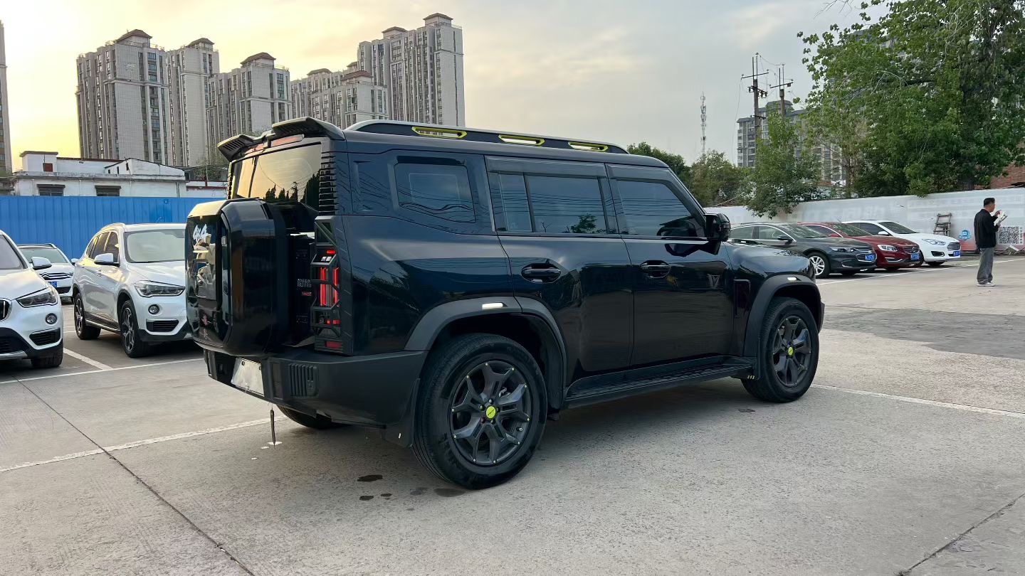 JETOUR 2023 Traveler 2.0T 4WD Cross PRO