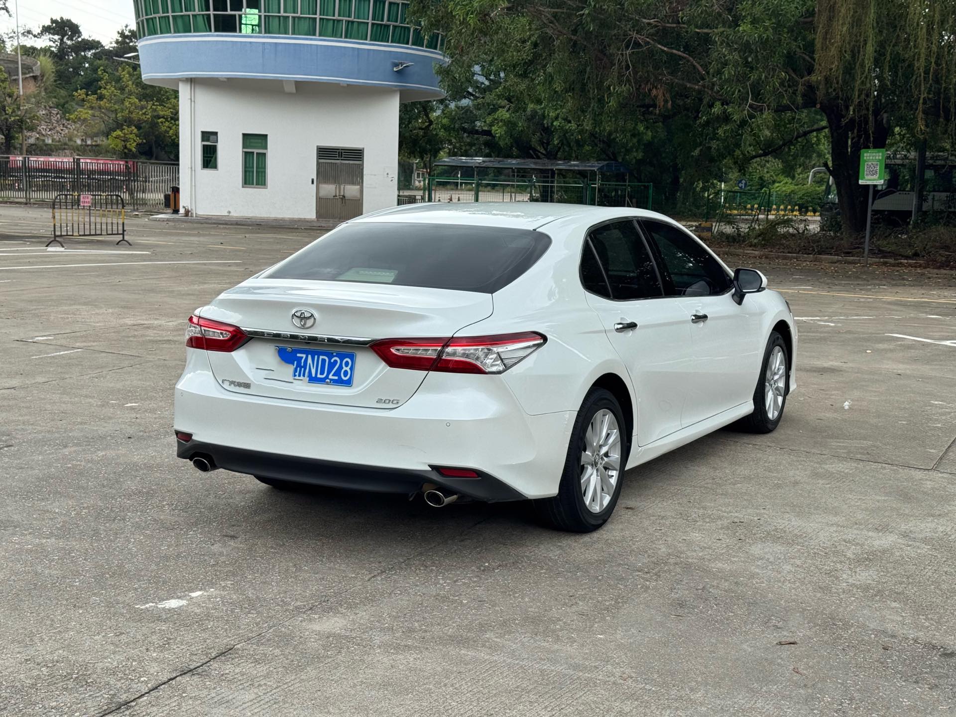 Toyota 2019 Camry 2.0G CVT Luxury (Facelift)