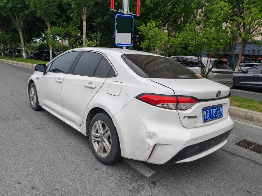 Toyota 2022 Levin Twin Engine 1.8H CVT Luxury Edition