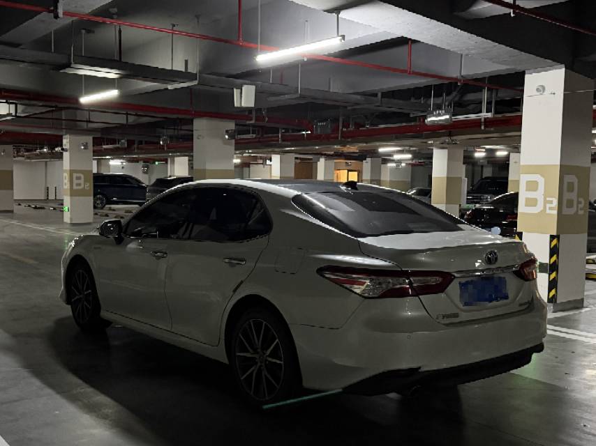Toyota 2023 Camry Hybrid 2.5HG CVT Luxury Edition