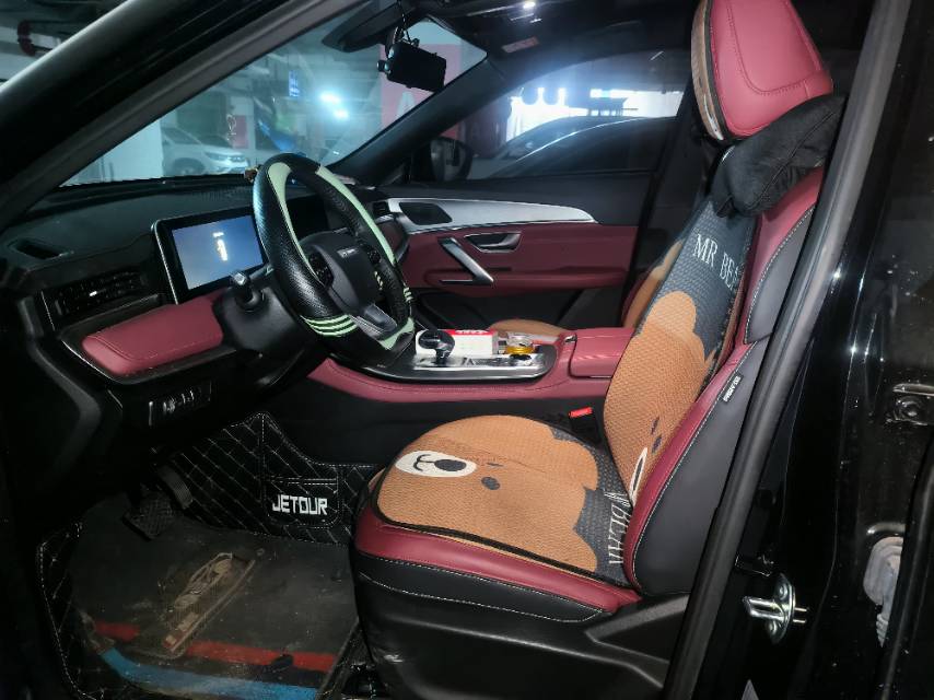 JETOUR 2024 X70 PLUS 1.5T Champion MAX 7-Seater