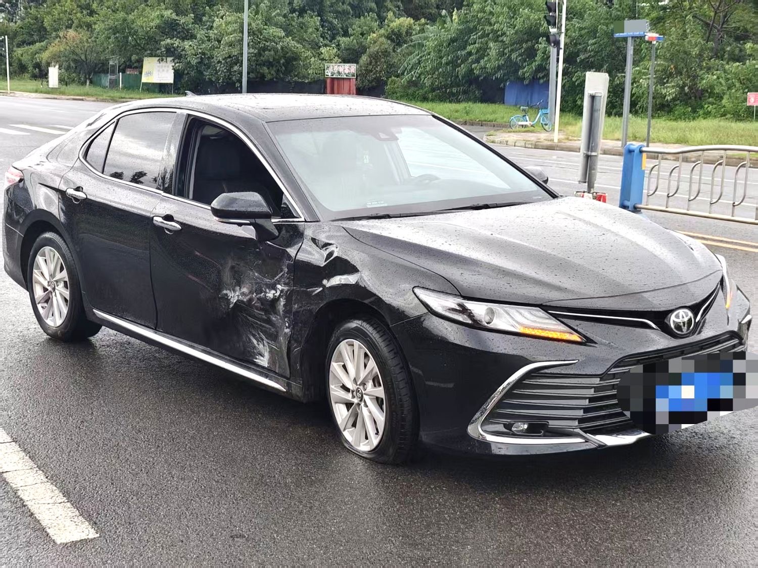 Toyota 2023 Camry 2.0G CVT Luxury Edition
