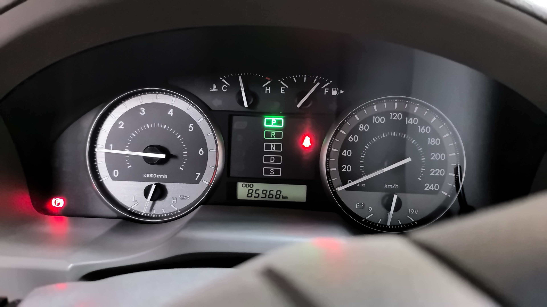 Toyota Land Cruiser (Import) 2018 Land Cruiser 4.6L Parallel Import