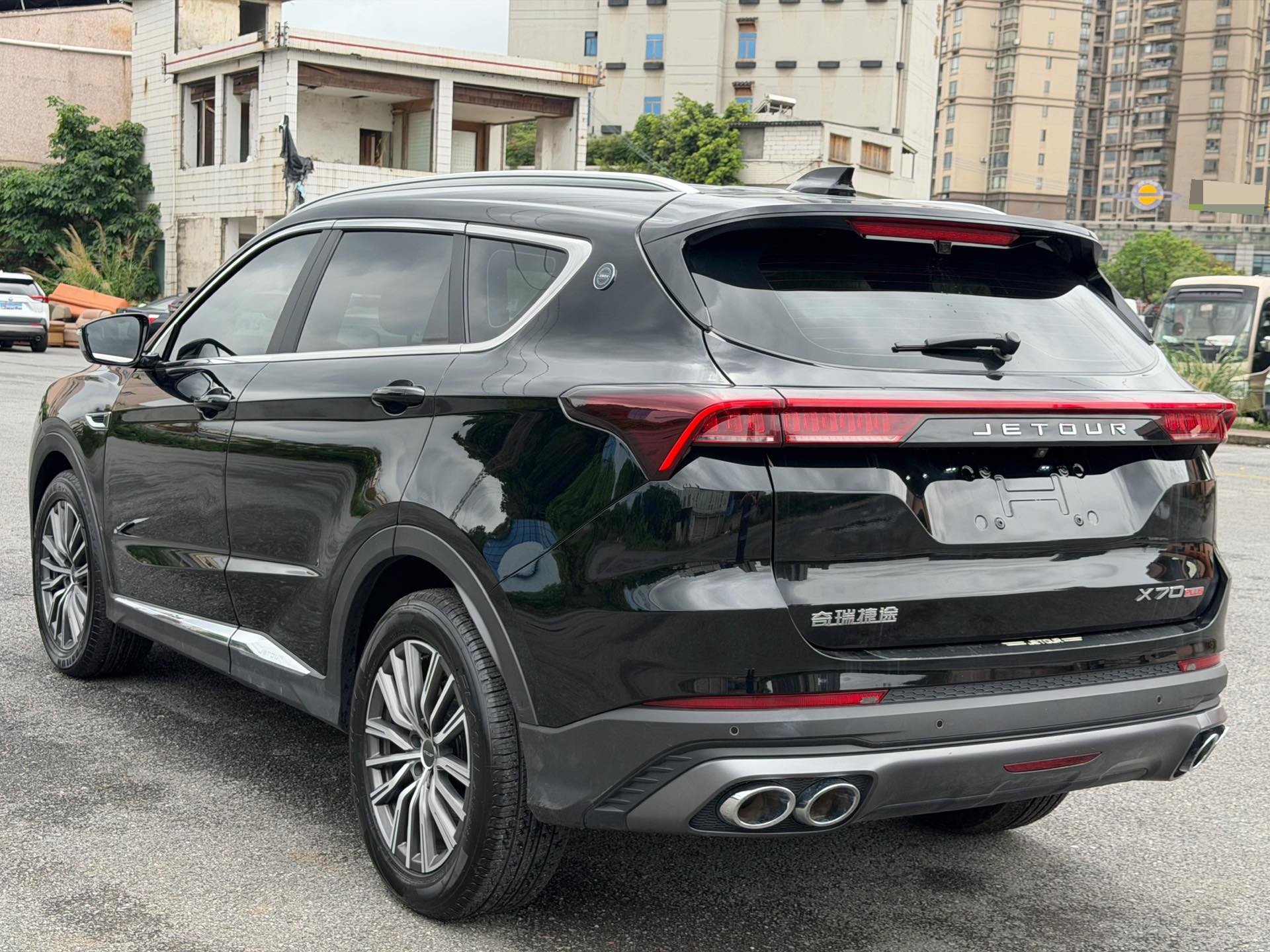 JETOUR 2024 X70 PLUS 1.5T Champion Edition MAX+ 5-Seater