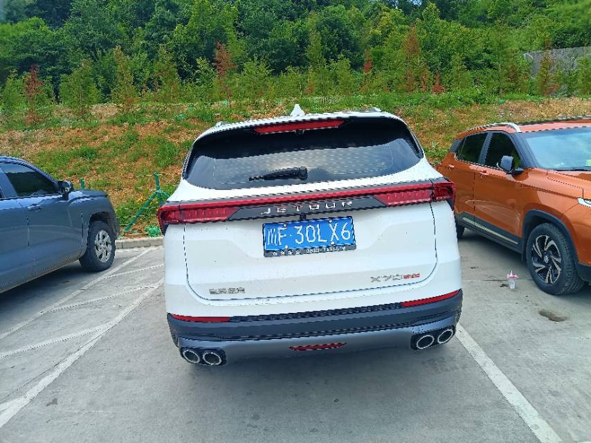 JETOUR 2025 X70 PLUS 1.5T Champion Edition PRO 5-Seater