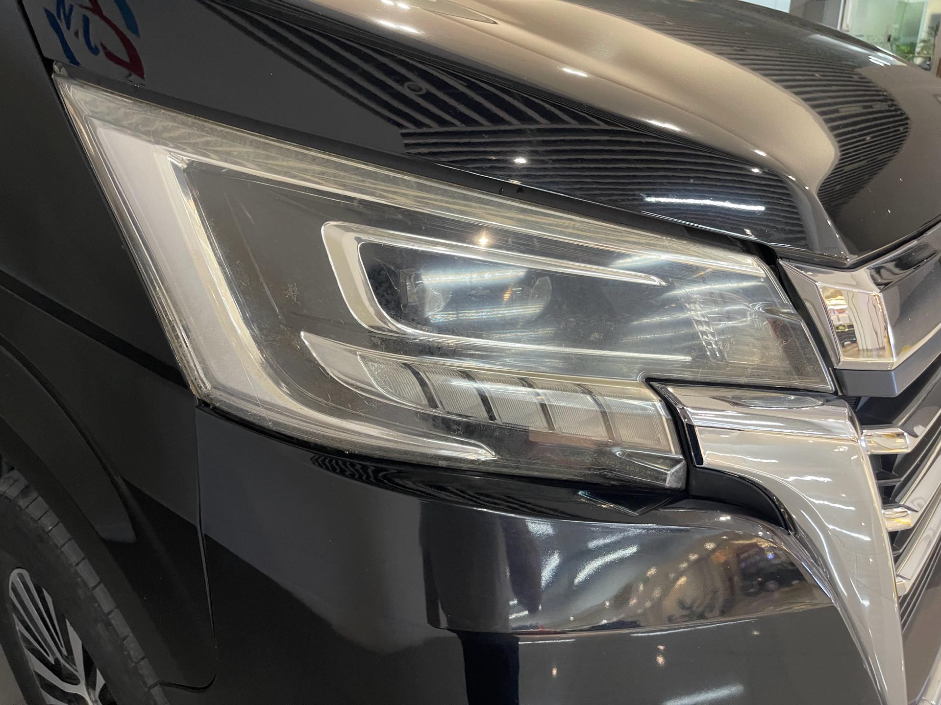 Toyota Hiace (Import) 2019 Hiace 3.5 Middle East Version