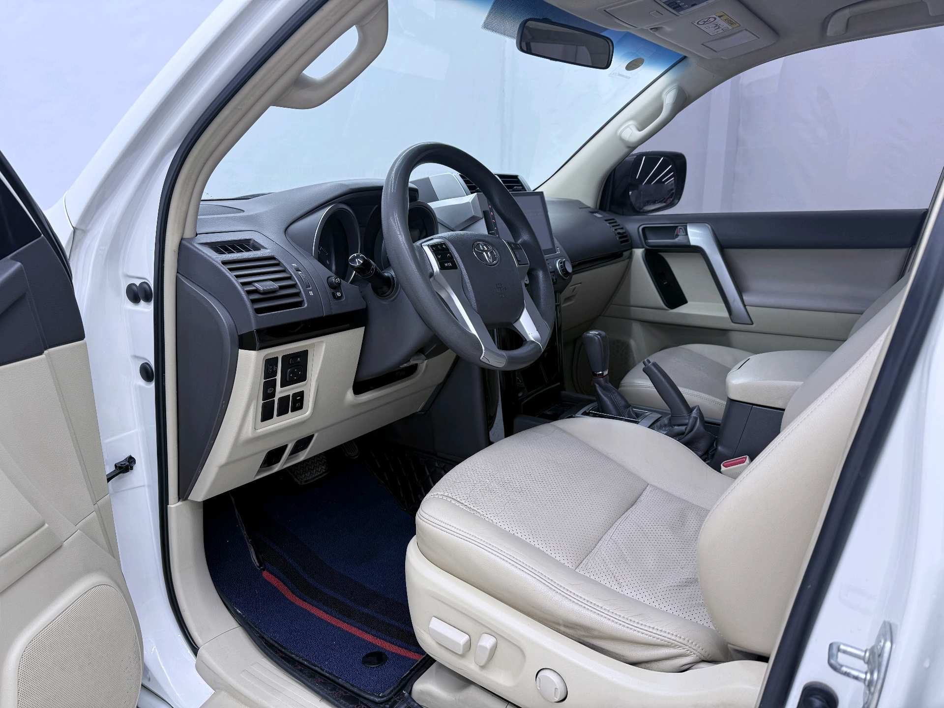 Toyota Prado (Import) 2017 Prado 2.7 GXR Middle East Version