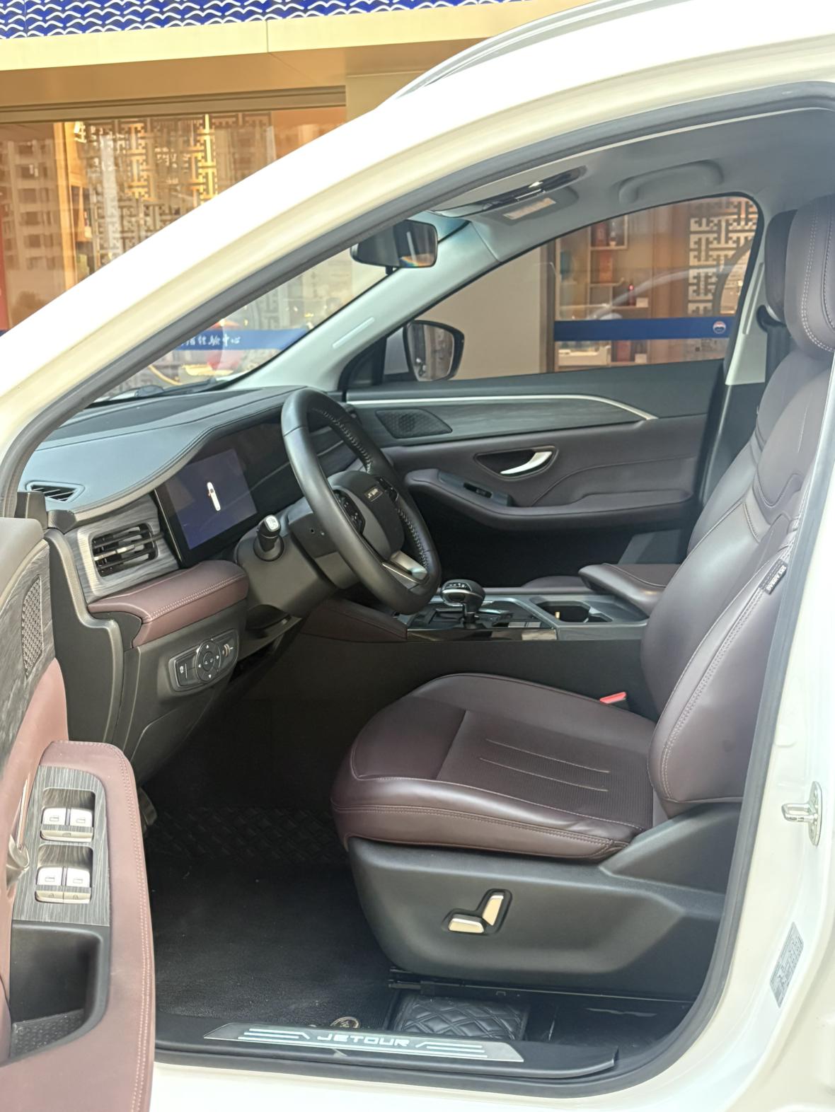 JETOUR 2023 X90 PLUS 1.6TD Villa 5-Seat (Facelift)