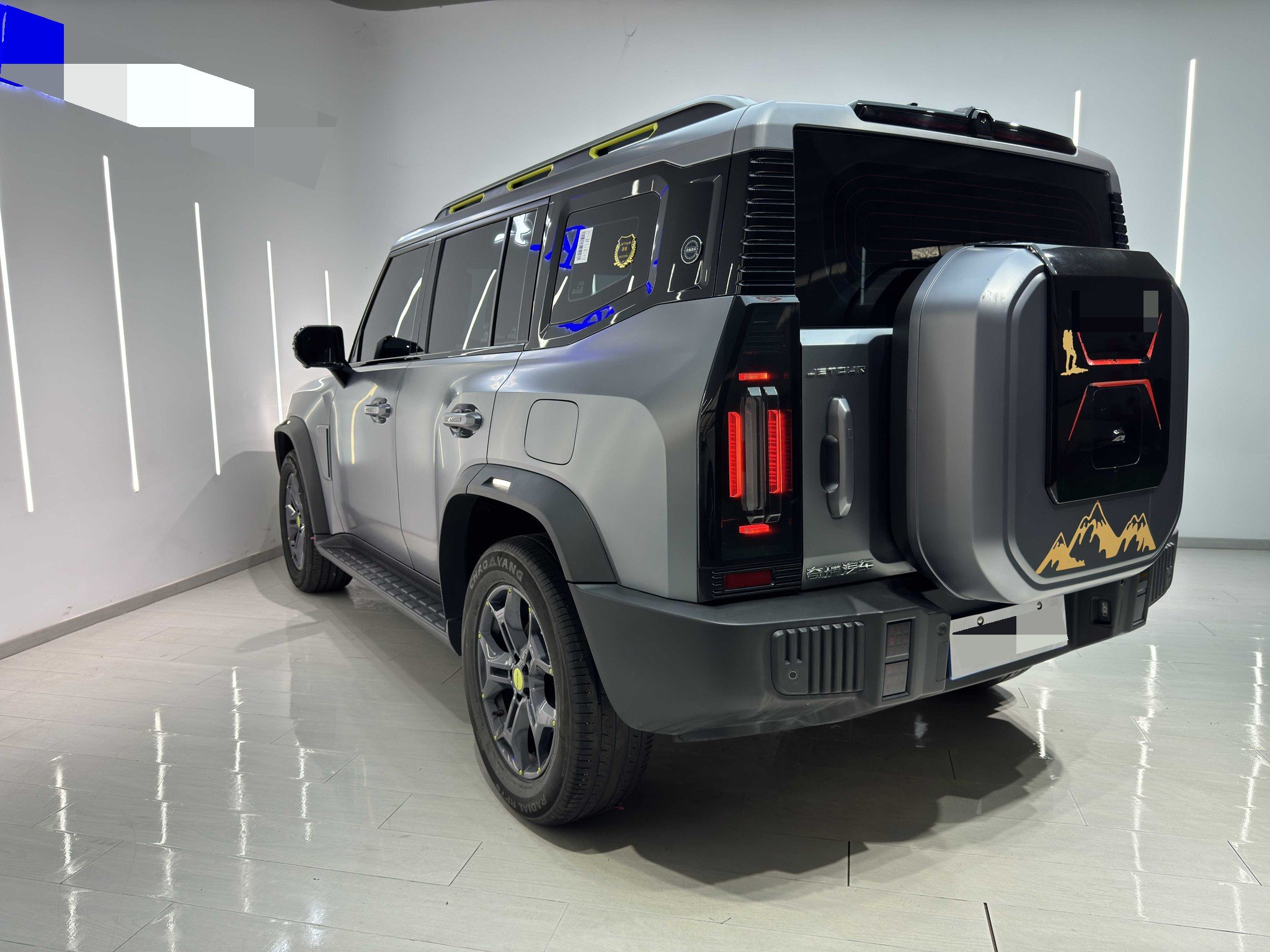 JETOUR 2023 Traveler 2.0T 4WD Cross PRO