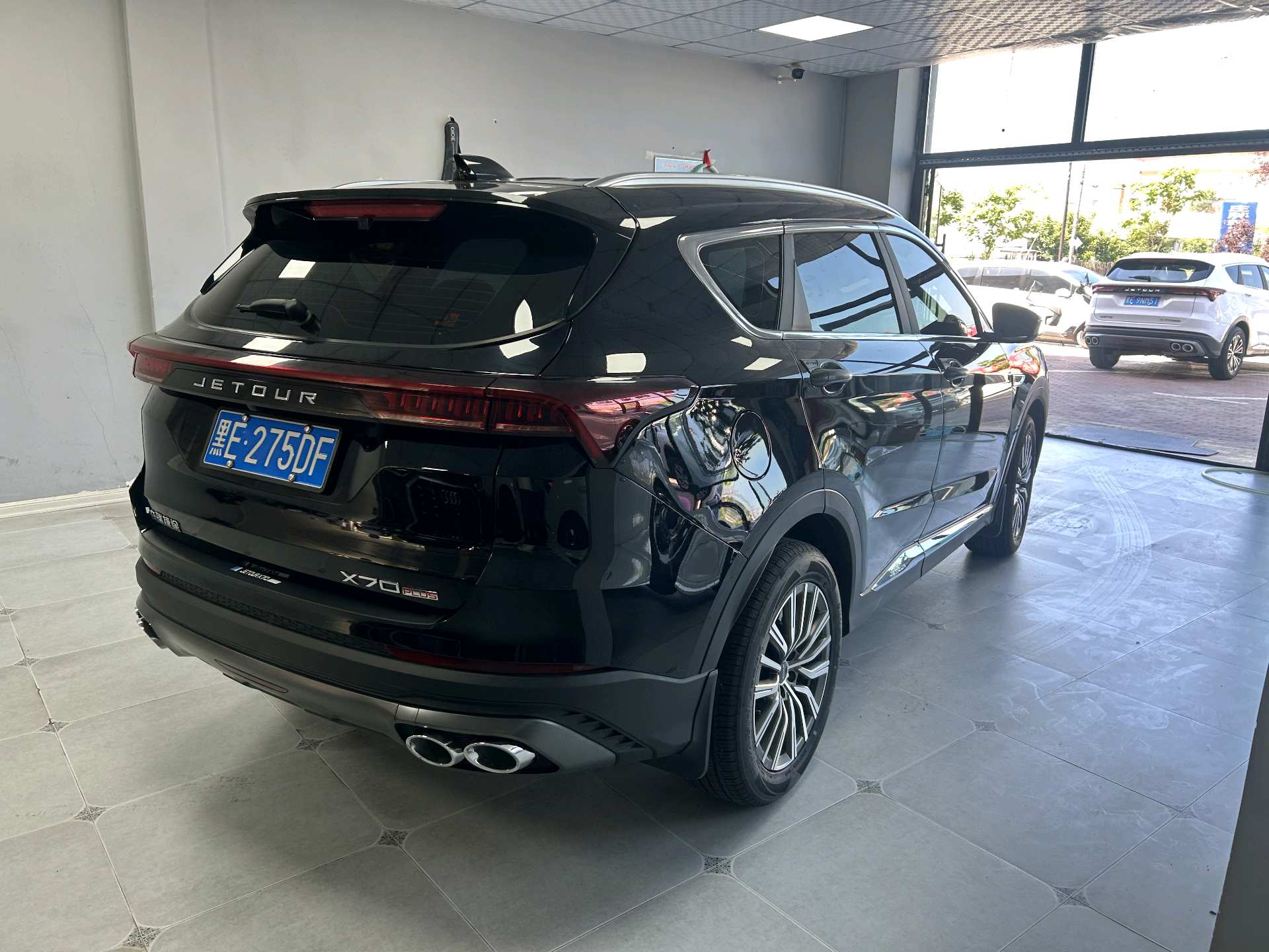 JETOUR 2023 X70 PLUS 1.5T Ziqiang PRO 5-seater