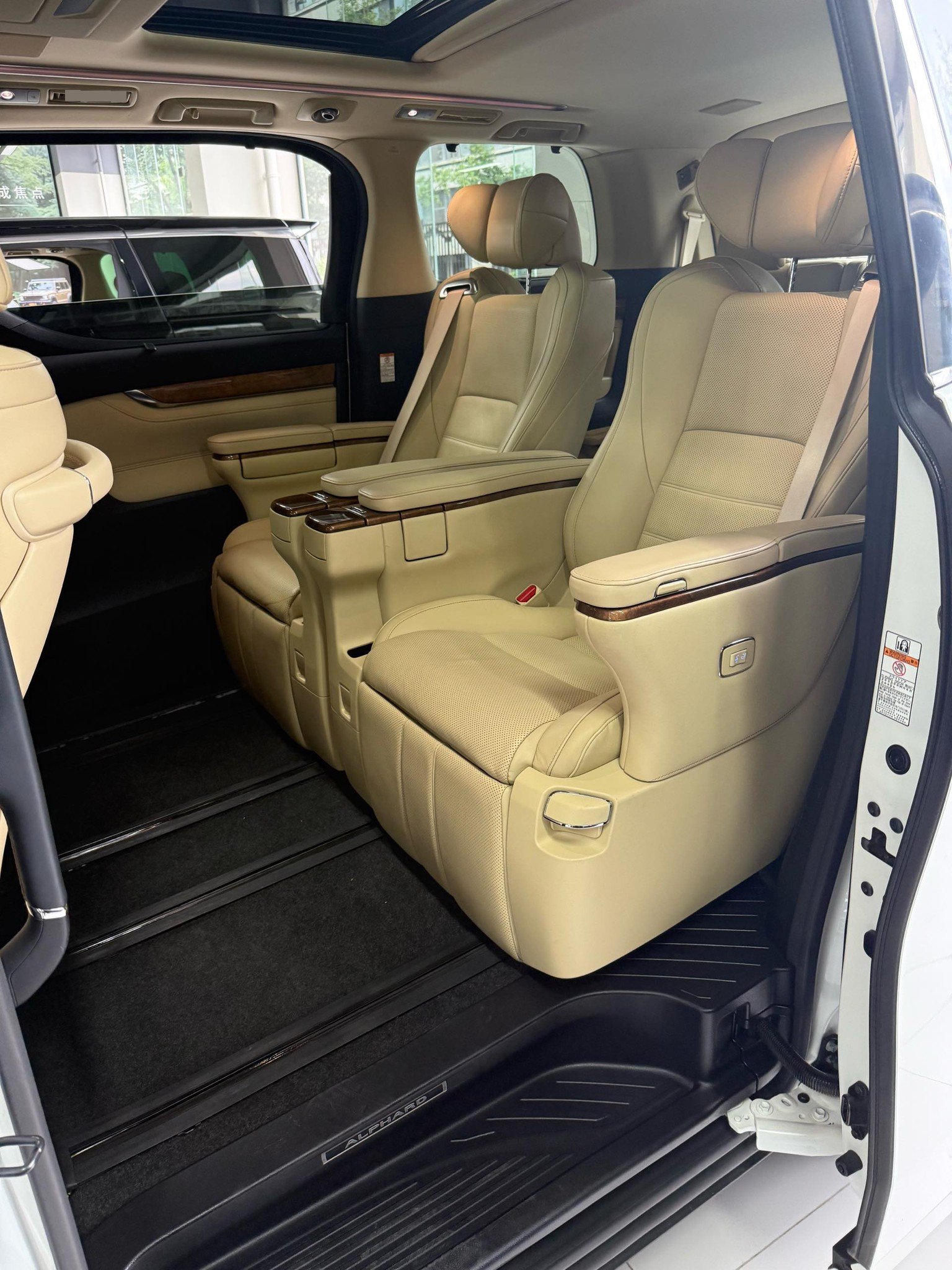 Toyota Alphard (Import) 2015 Alphard 3.5 Luxury