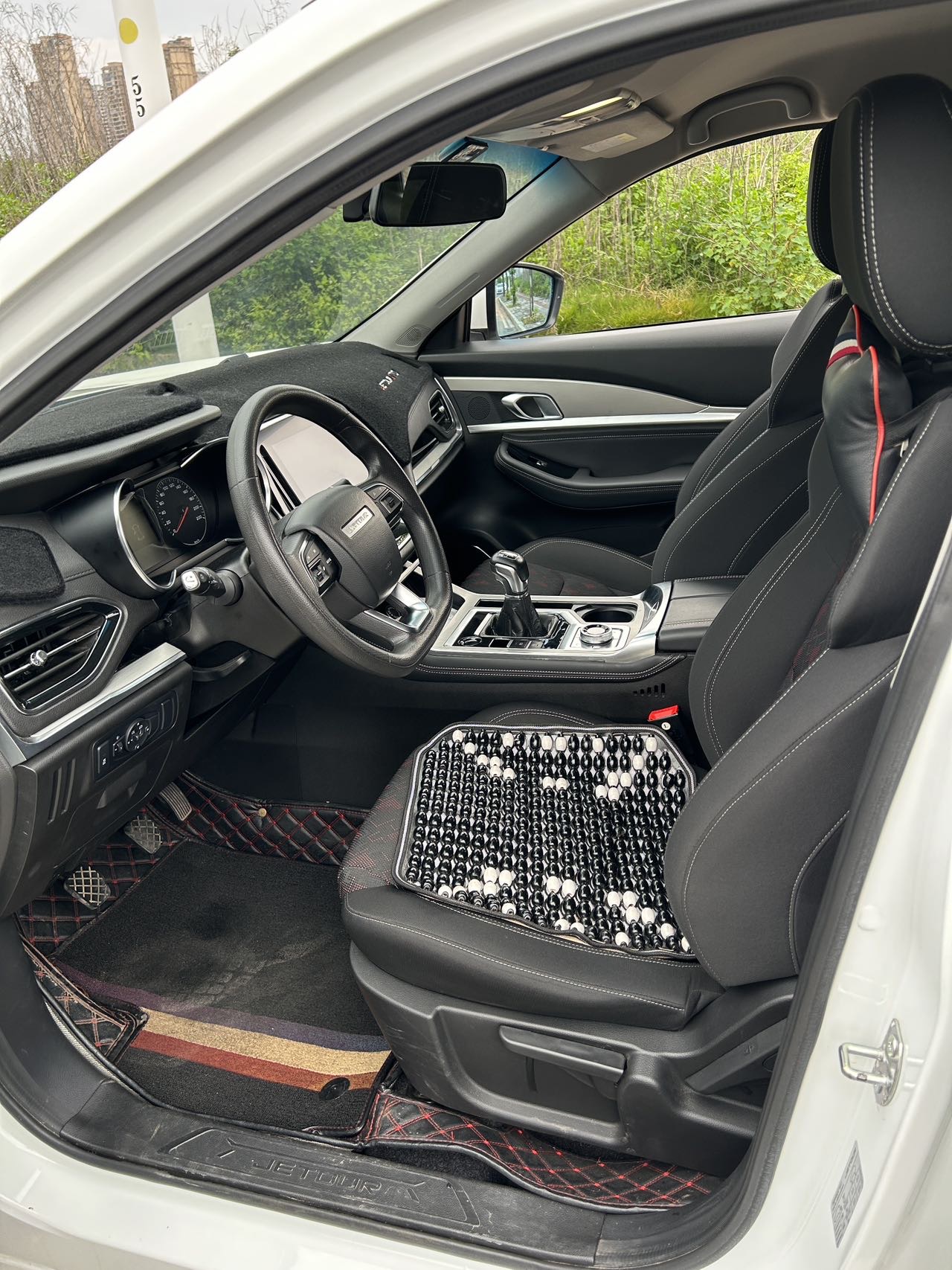 捷途 2020款 X70 1.5T 悦行版7座
