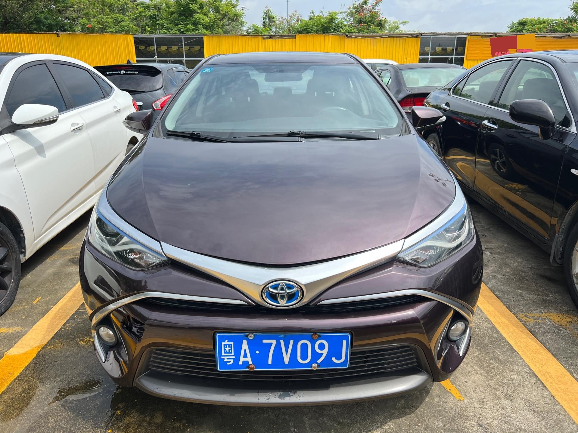 Toyota 2017 Levin Twin Engine 1.8H CVT GS Elite Sunroof Edition (Facelift)