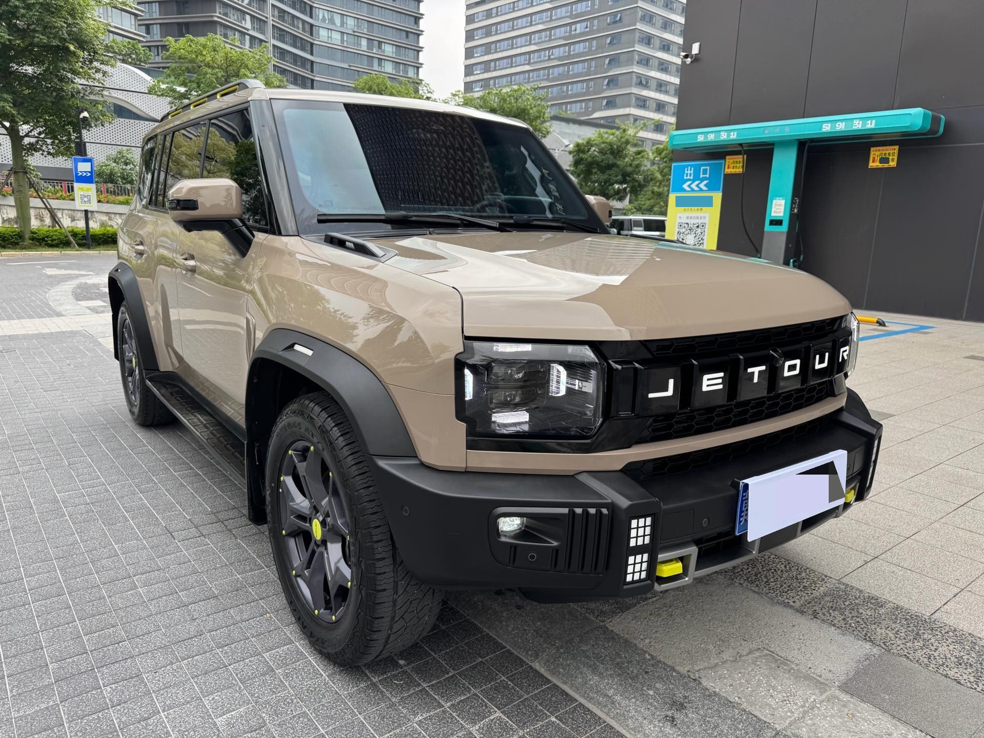 JETOUR 2023 Traveler 2.0T 4WD Cross PRO+