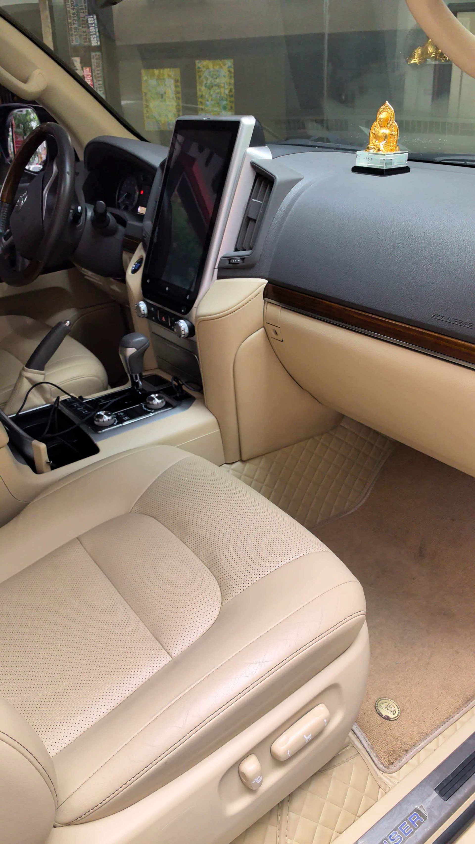 Toyota Land Cruiser (Import) 2018 Land Cruiser 4.6L Parallel Import