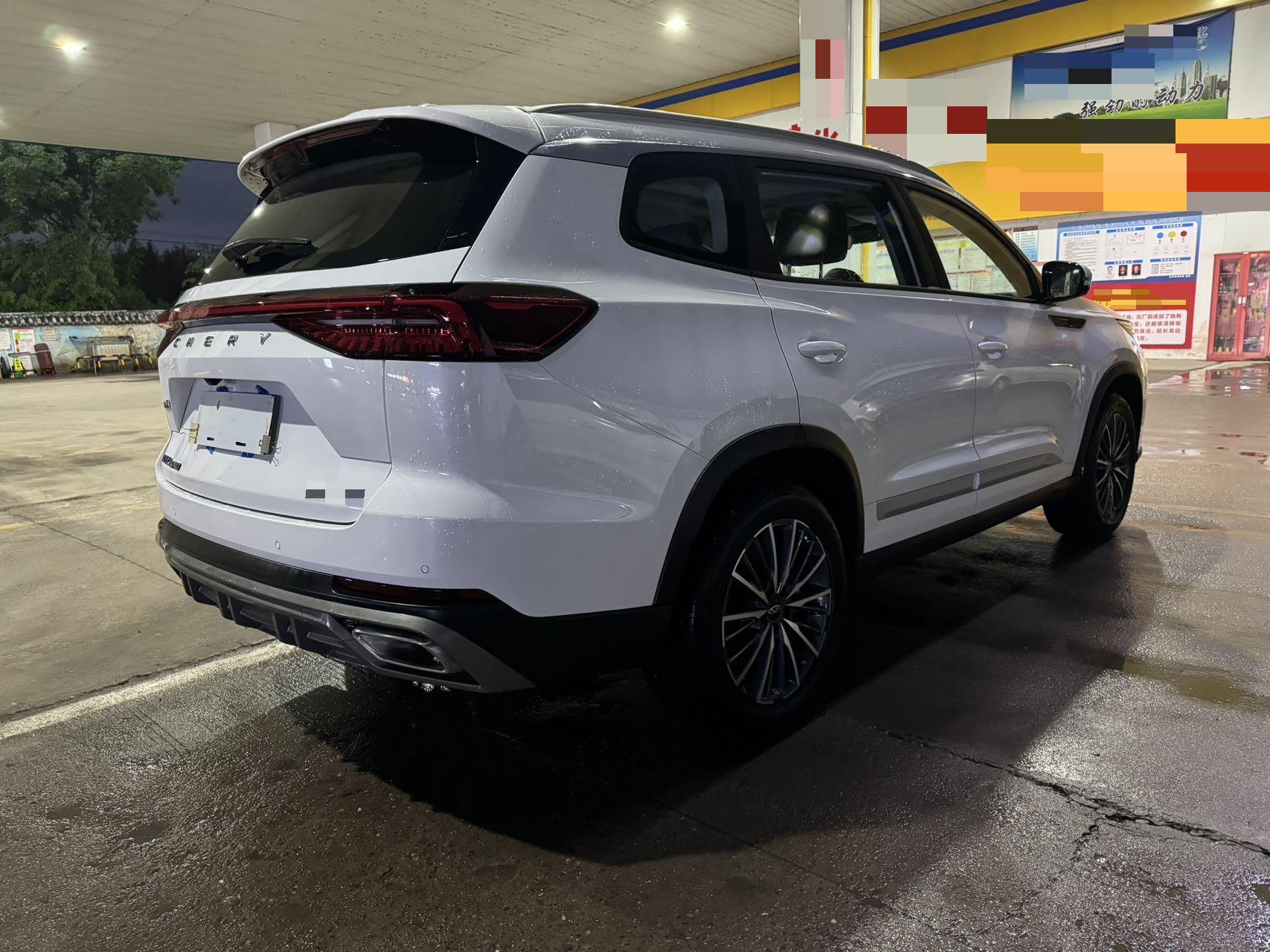 奇瑞 2025款 瑞虎8 PRO 1.6T 290T 两驱豪华版