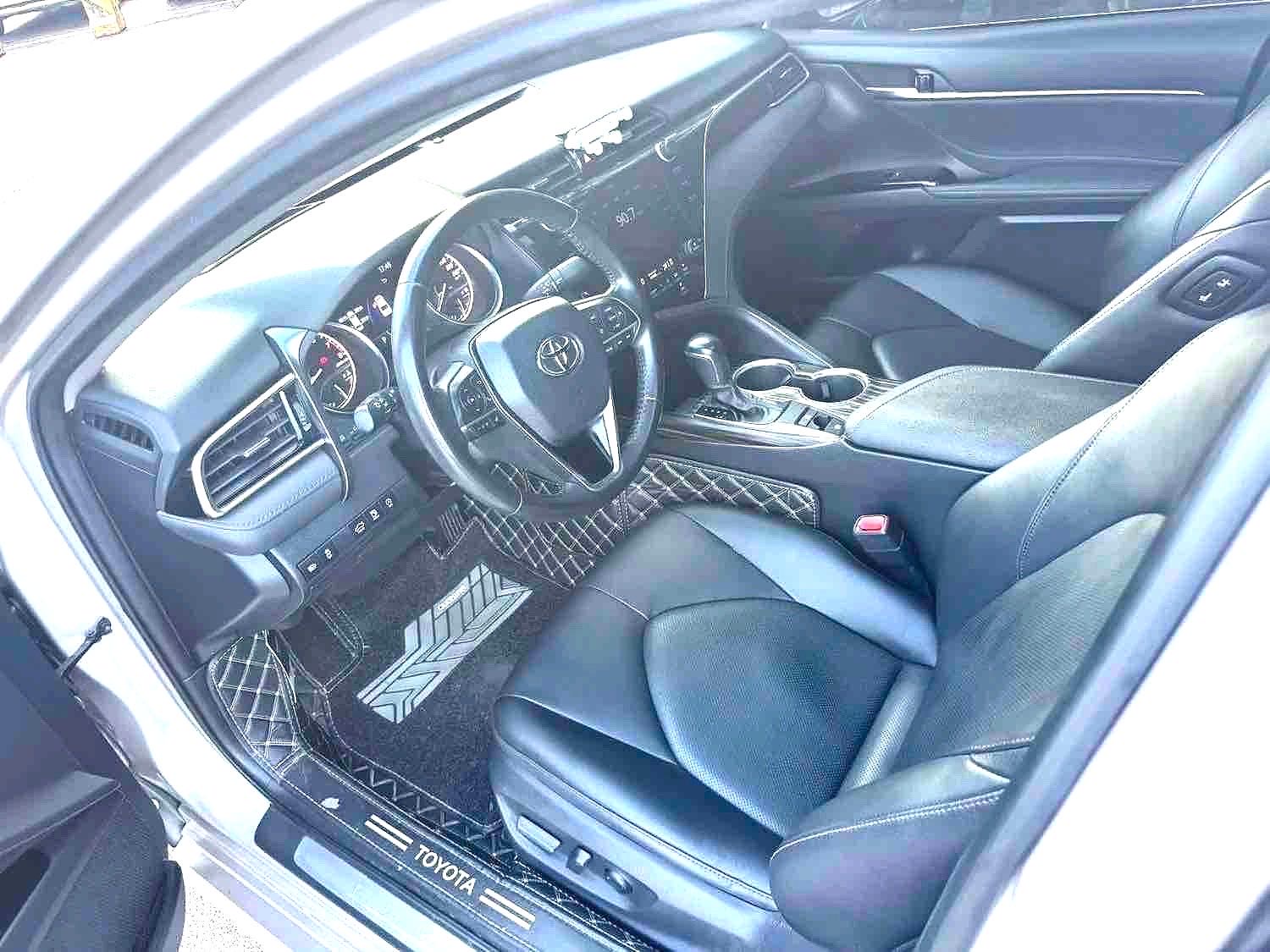 Toyota 2019 Camry 2.0G CVT Luxury Edition