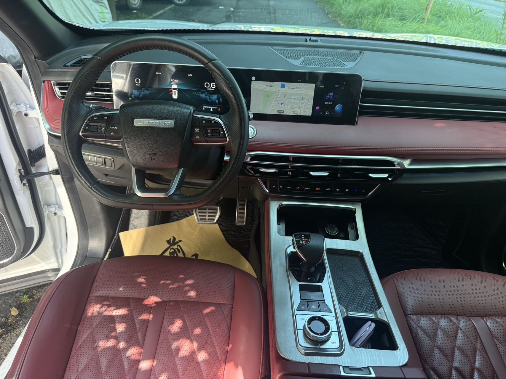 JETOUR 2023 X70 PLUS 1.5T Yongzhe PLUS 7-Seater