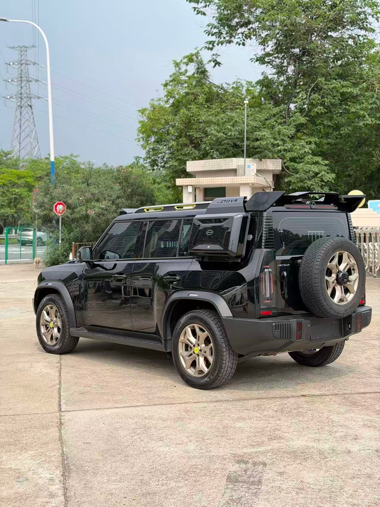 JETOUR 2023 Traveler 2.0T 4WD Cross PRO