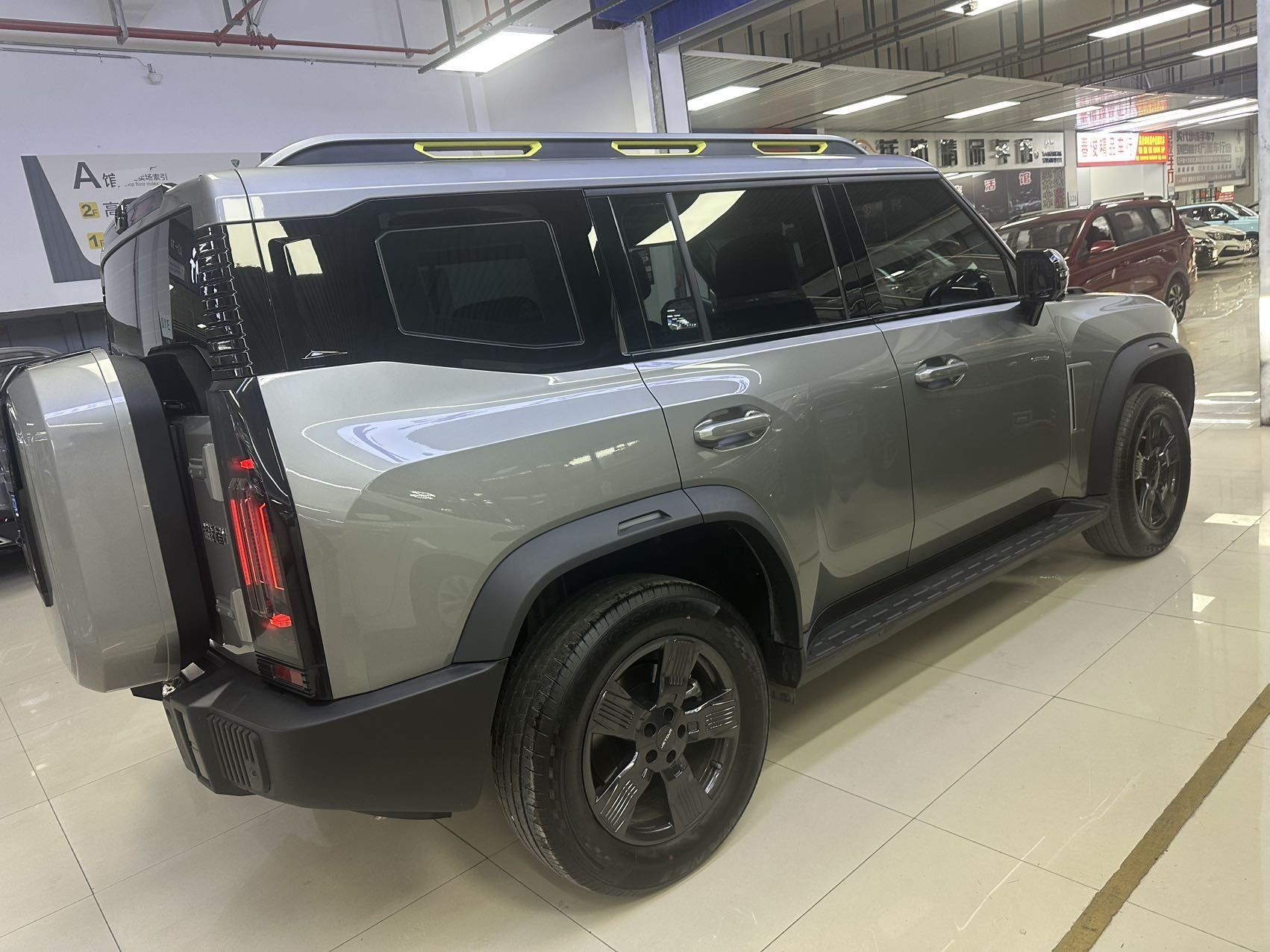 JETOUR 2023 Traveler 1.5T 2WD Discovery PRO