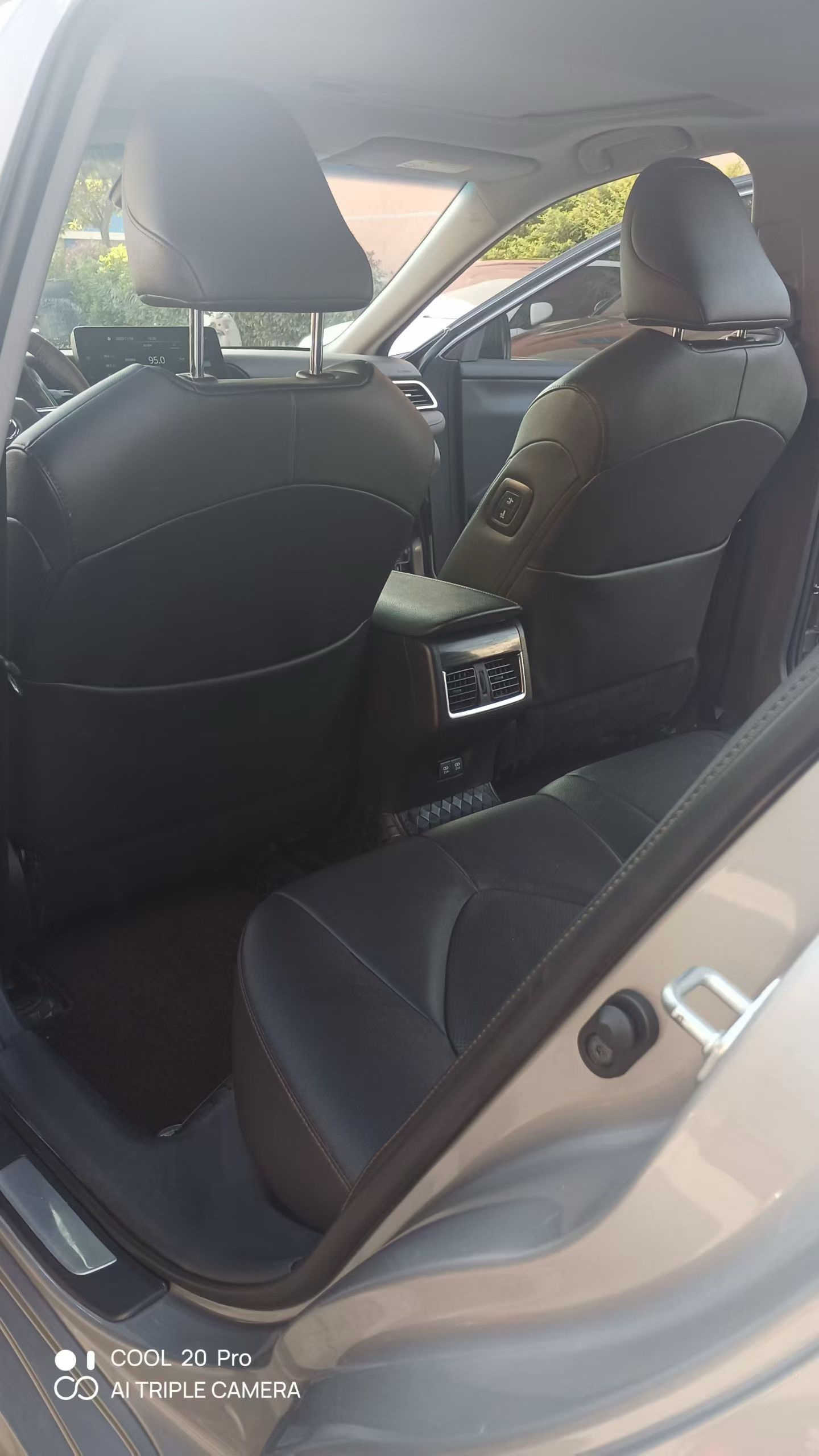 Toyota 2023 Camry 2.0G CVT Luxury Edition